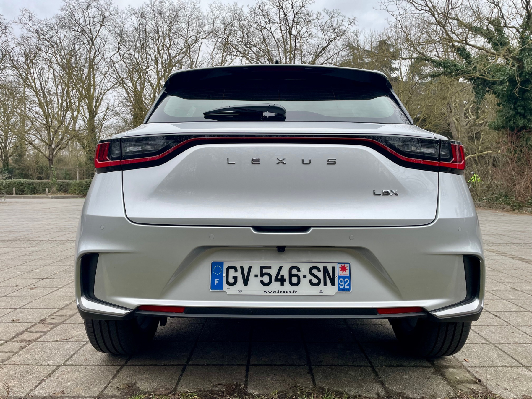 Illustration - Essai Lexus LBX Elegant - Design extérieur