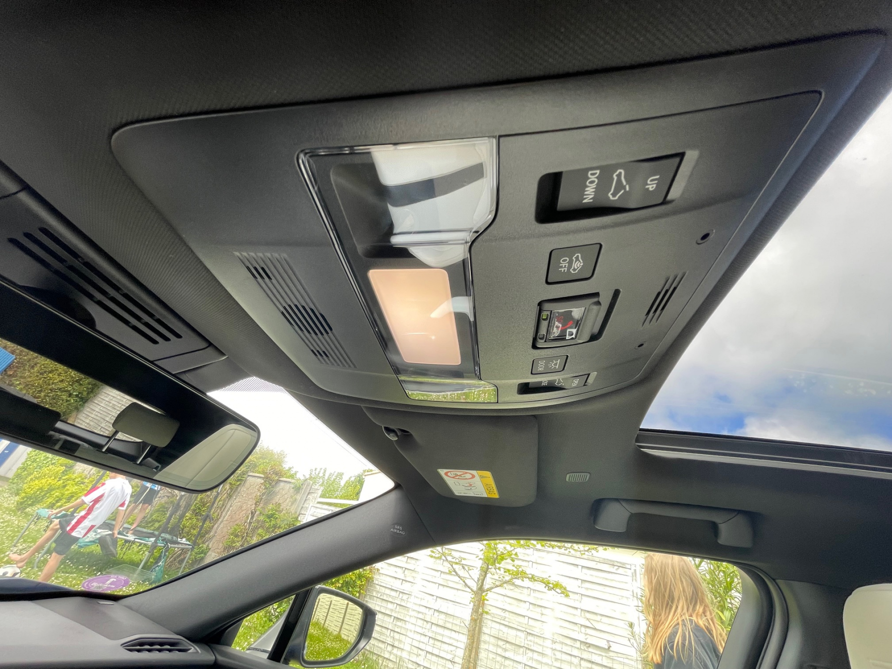 Illustration - Lexus UX300h 2025 F Sport Executive