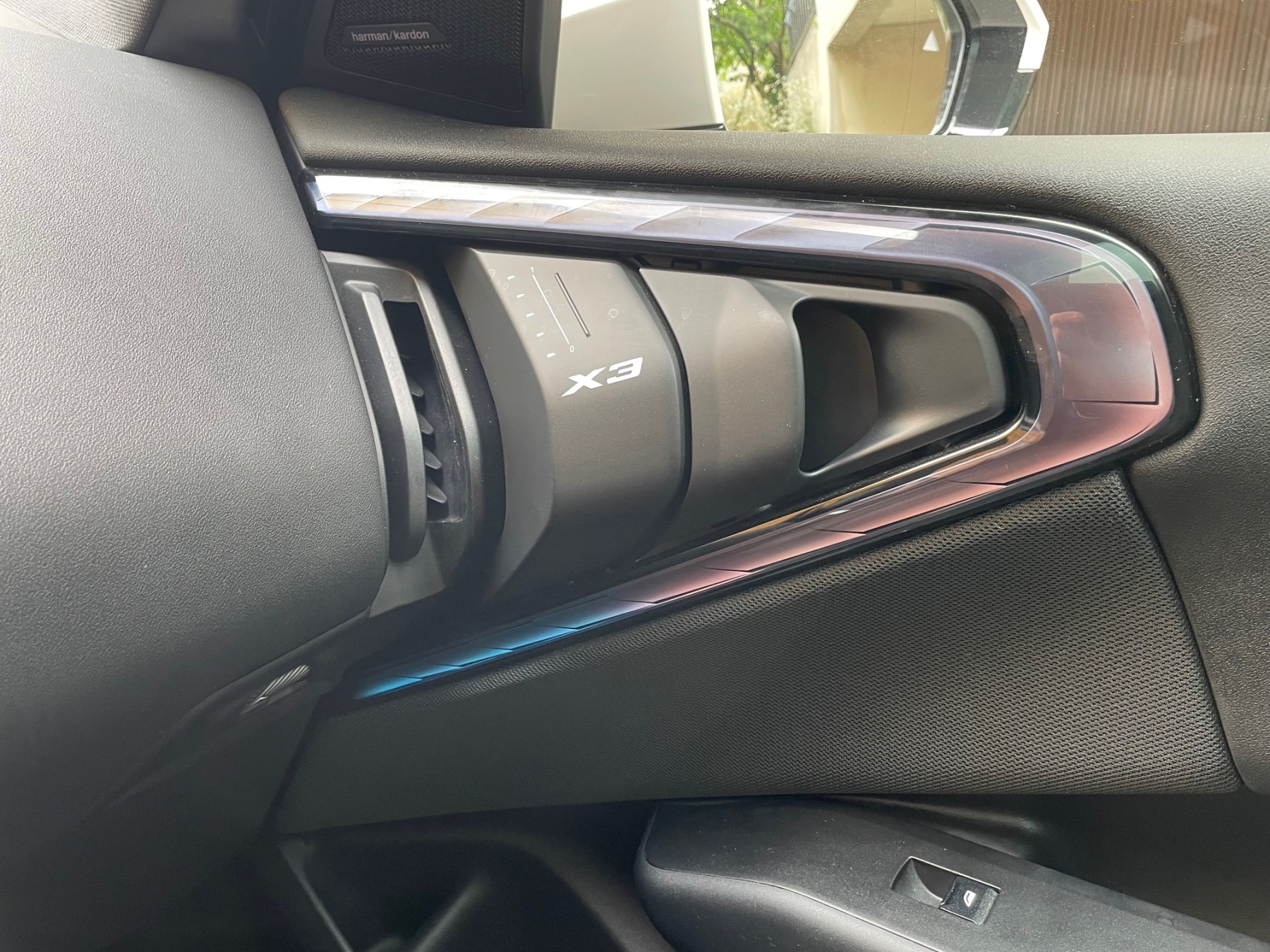 Illustration - Essai nouveau BMW X3 30e xDrive 2025