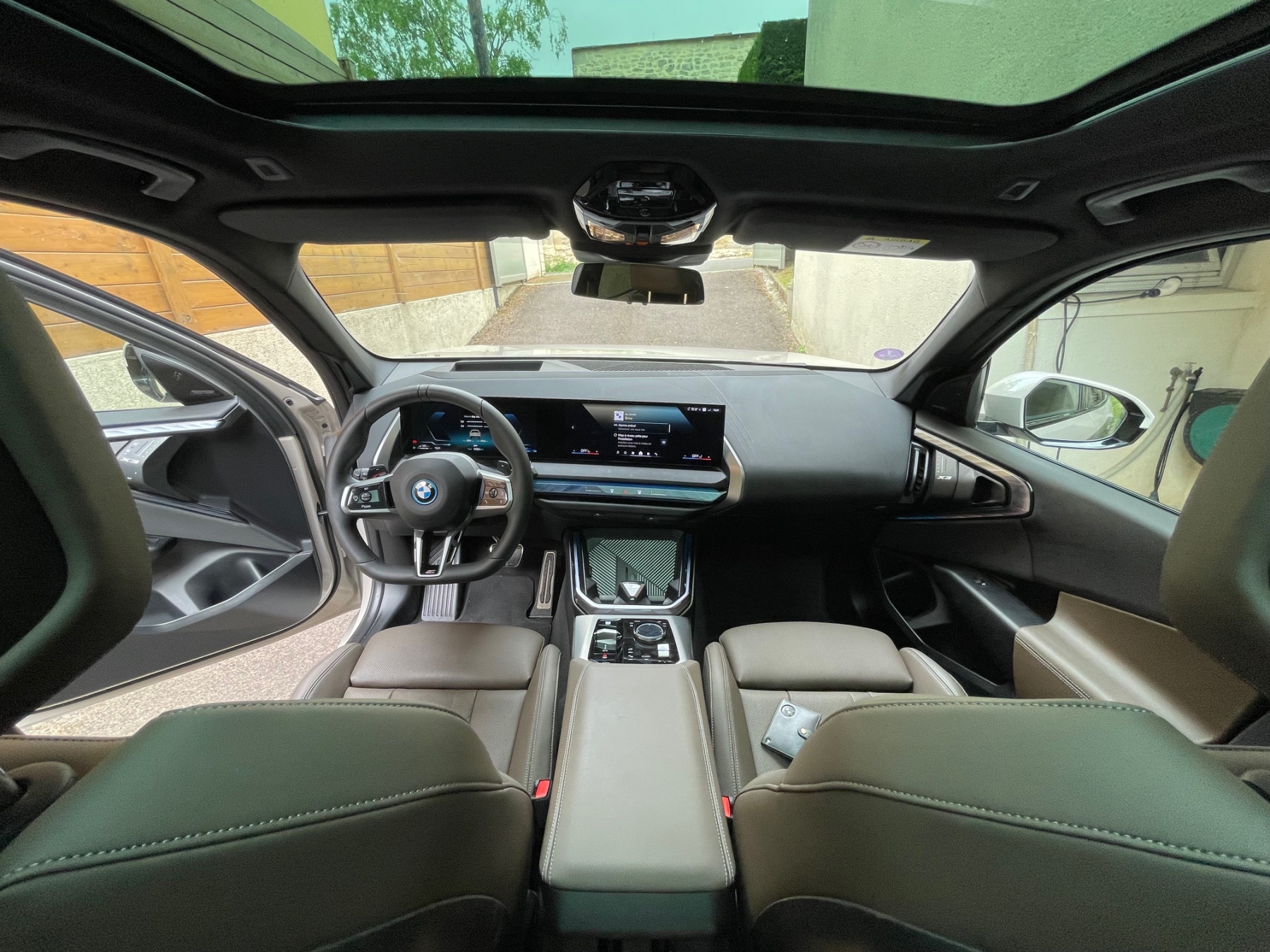 Illustration - Essai nouveau BMW X3 30e xDrive 2025