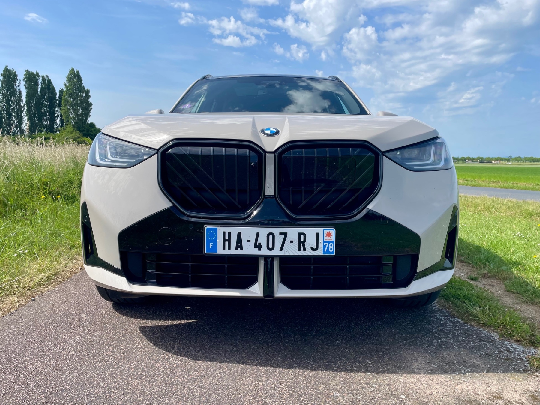 Illustration - Essai nouveau BMW X3 30e xDrive 2025