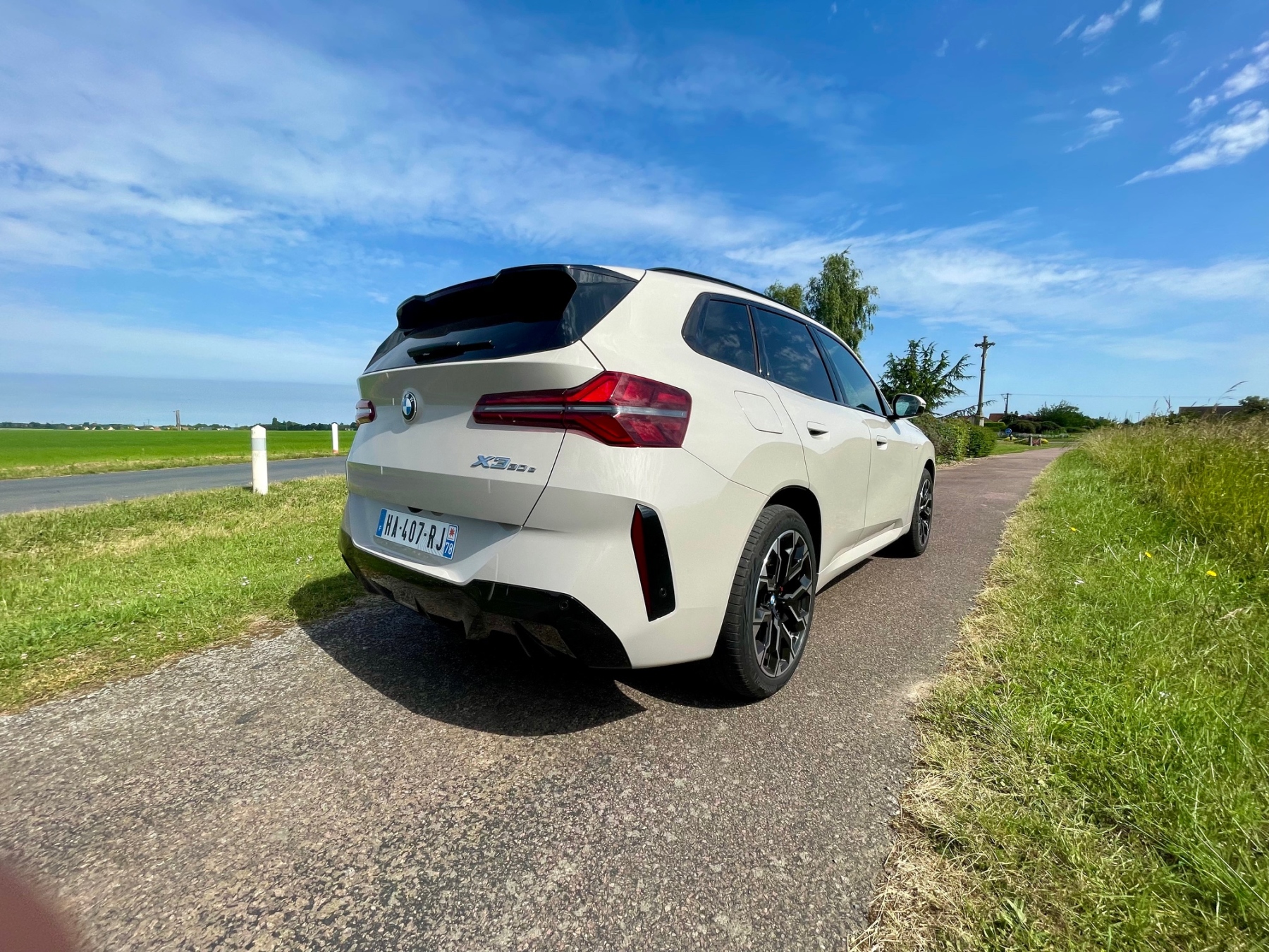 Illustration - Essai nouveau BMW X3 30e xDrive 2025