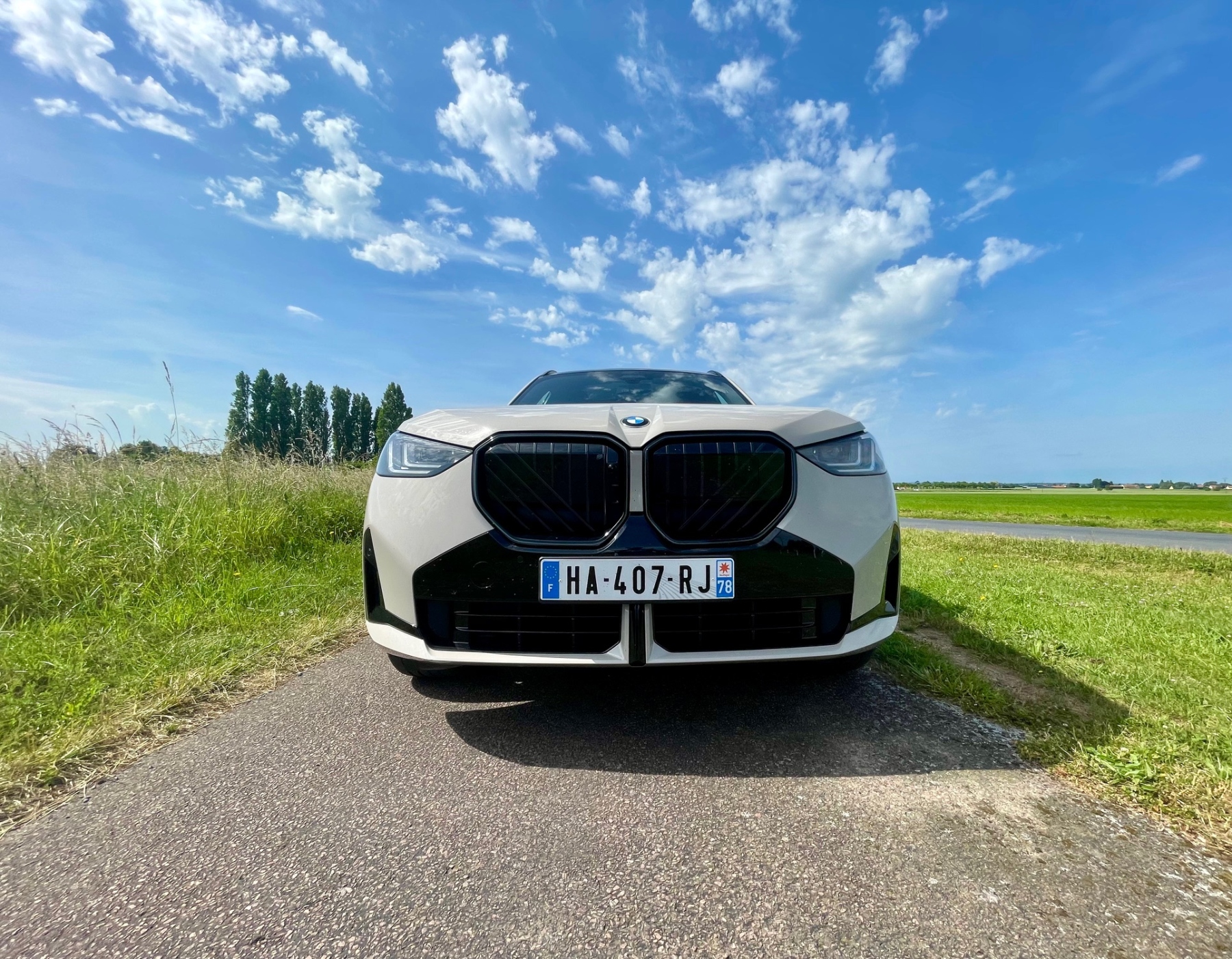 Illustration - Essai nouveau BMW X3 30e xDrive 2025