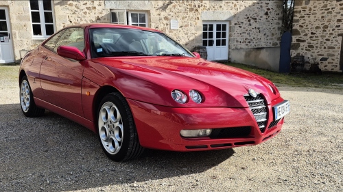 Alfa Romeo GTV " il est où le bonheur ? "