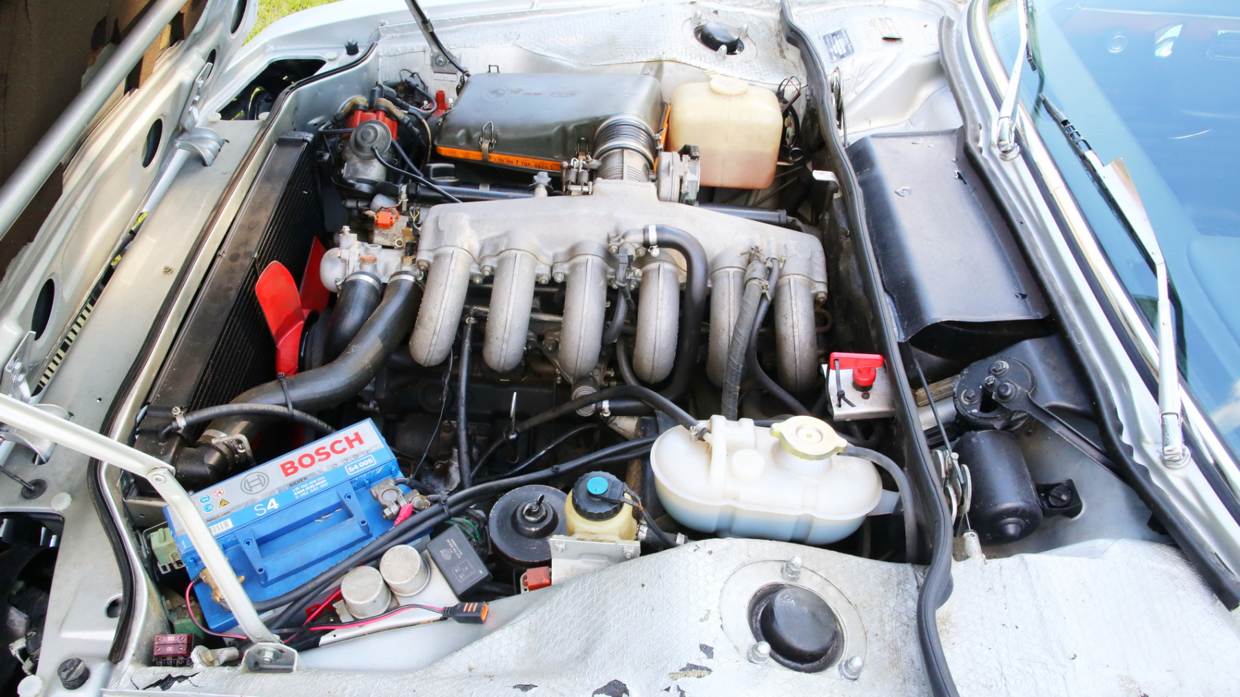 Illustration - BMW 3.0 CSI 1972 Moteur