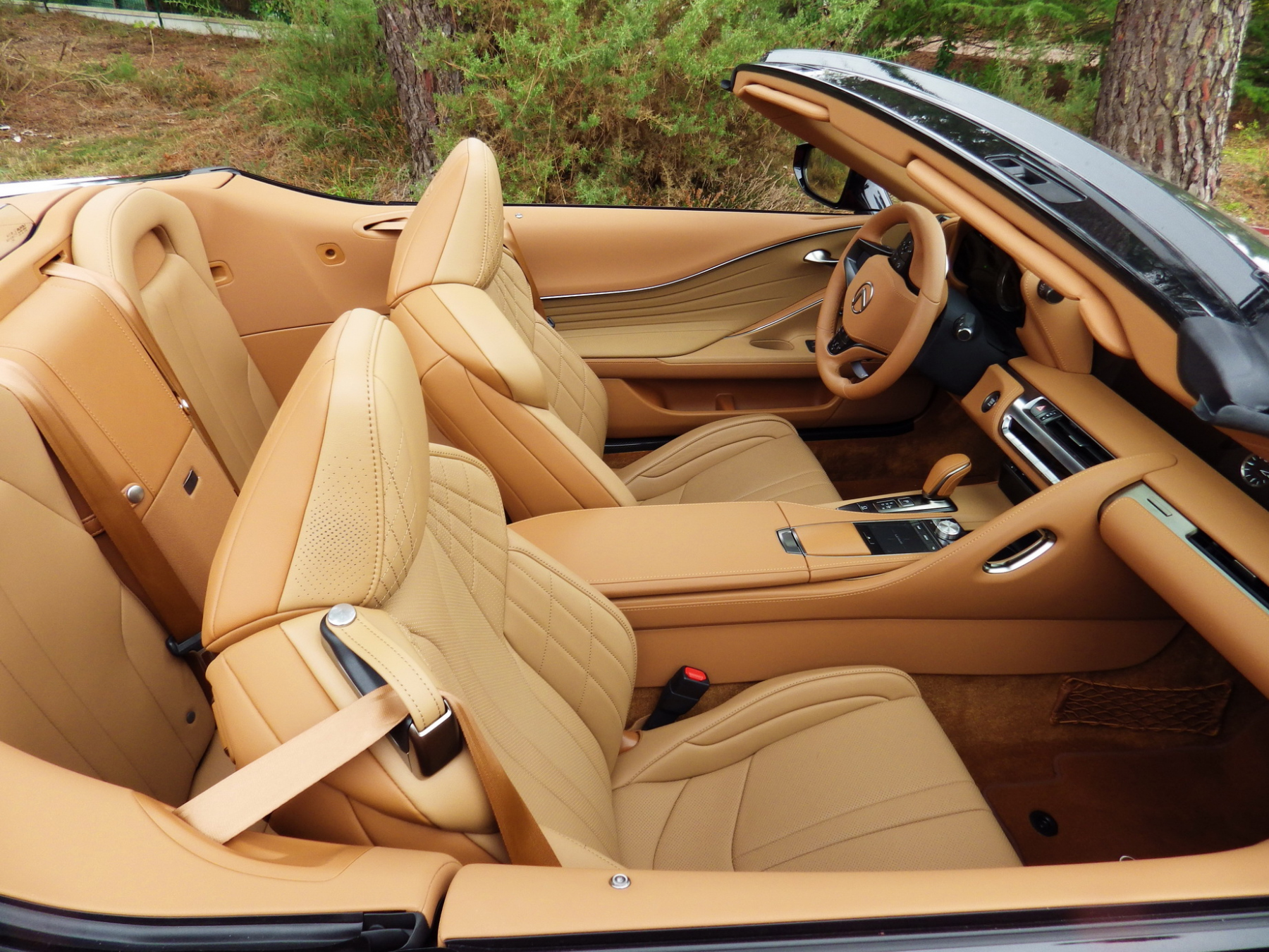 Illustration - Les Essais de Patrice Lexus LC500 Cab