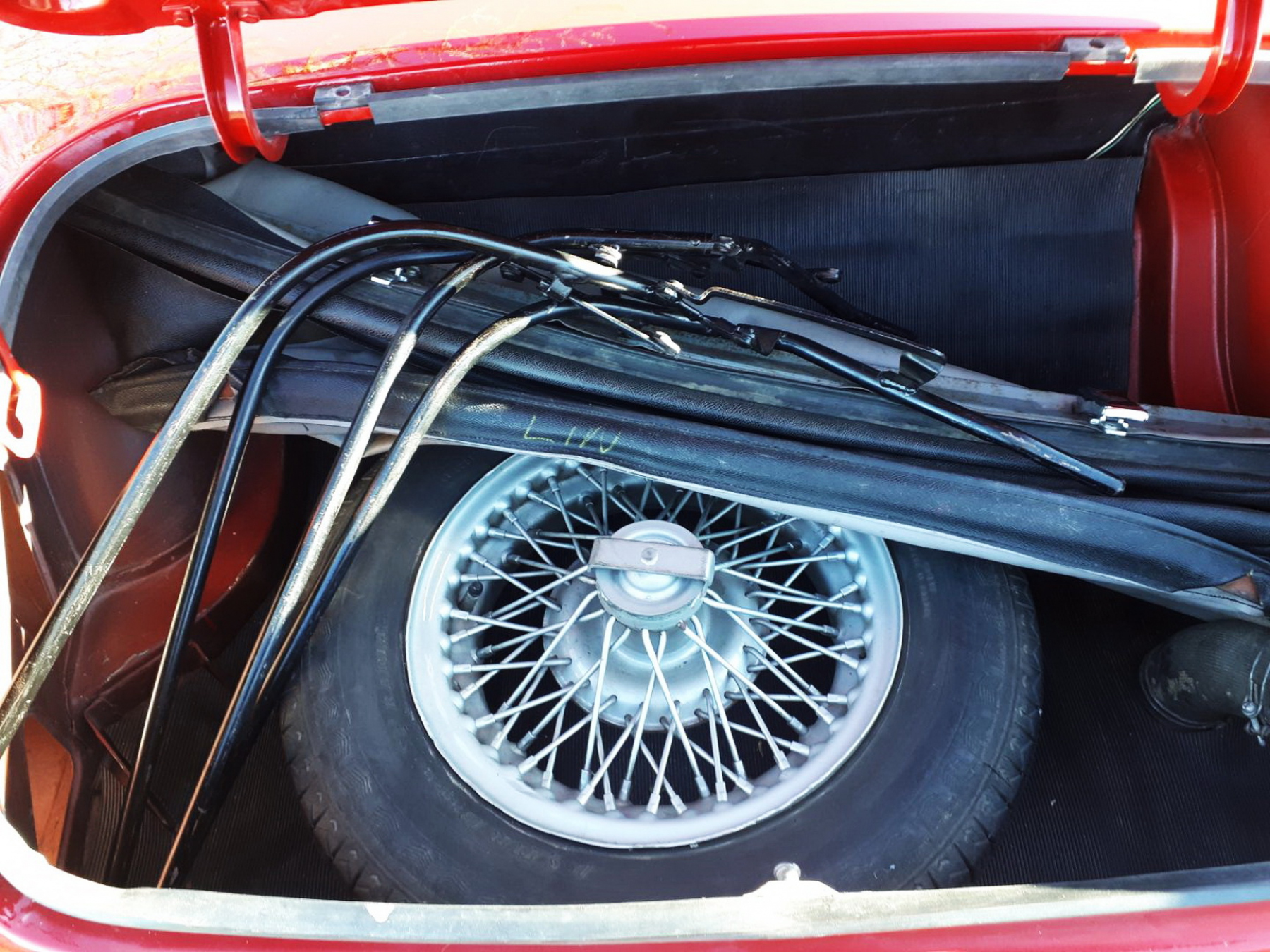 Illustration - Austin Healey Sprite MK3 1965 Coffre