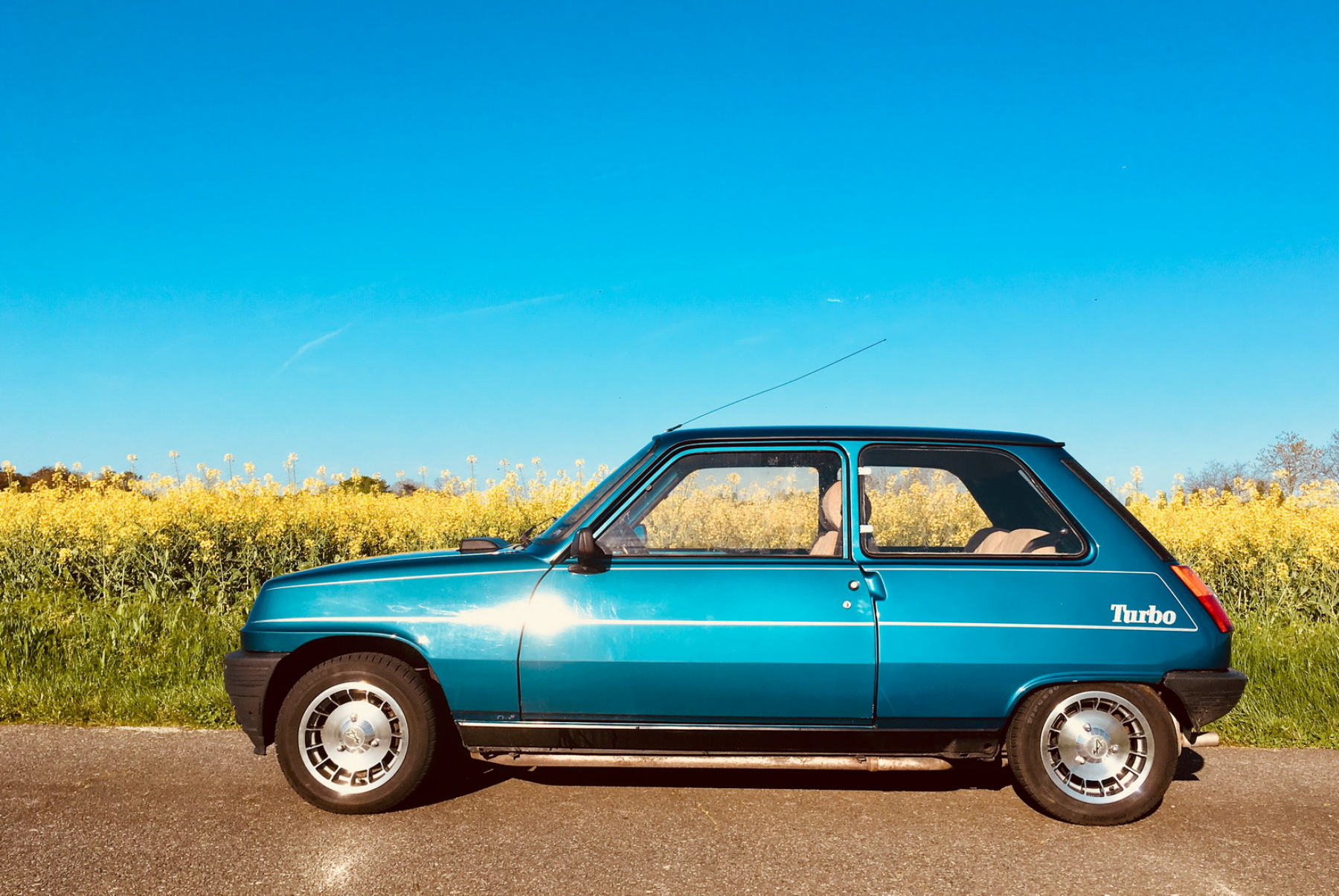 Renault 5 Alpine Turbo bleu