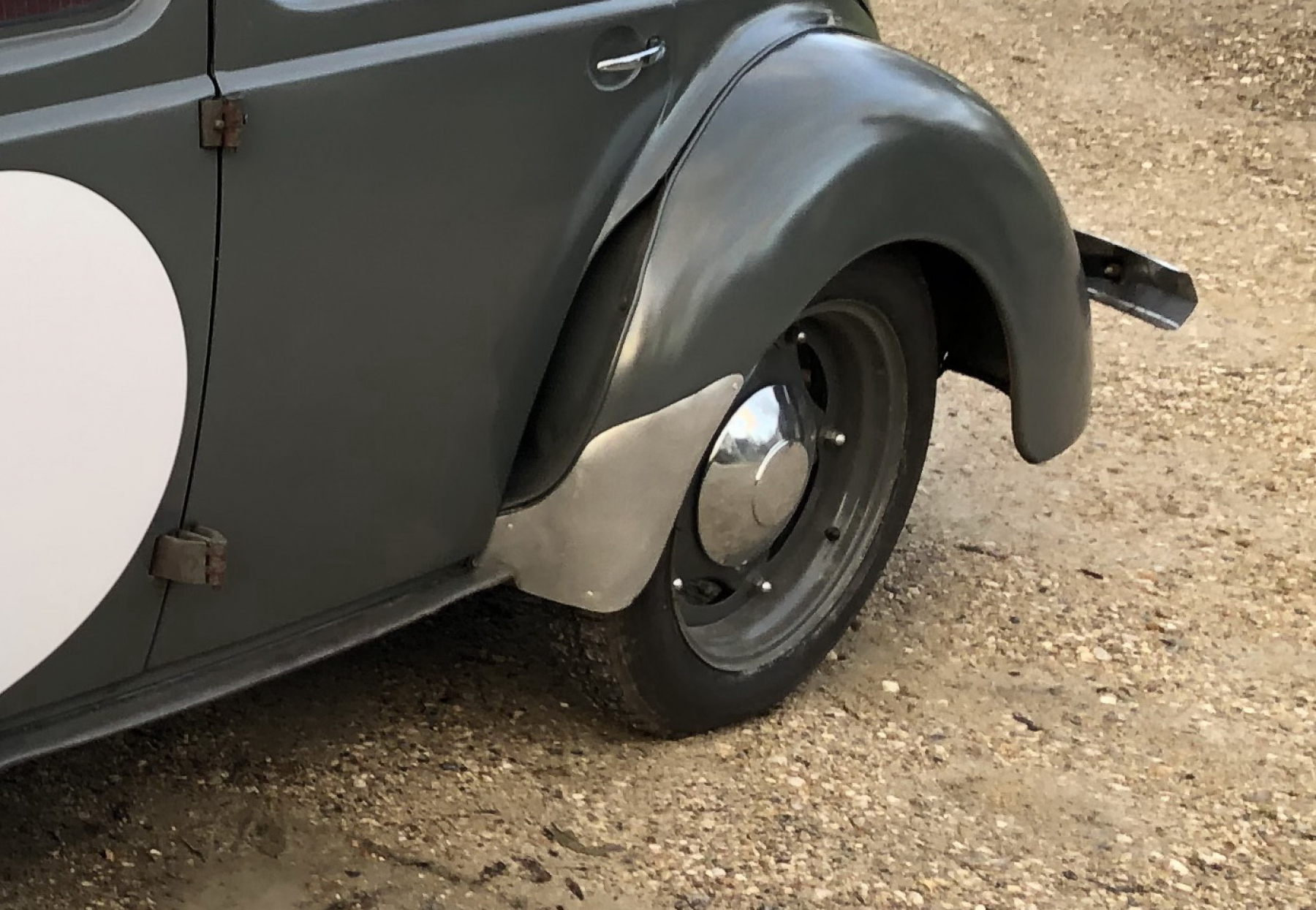 Illustration - Renault 4CV Le Mans 1949 Aile
