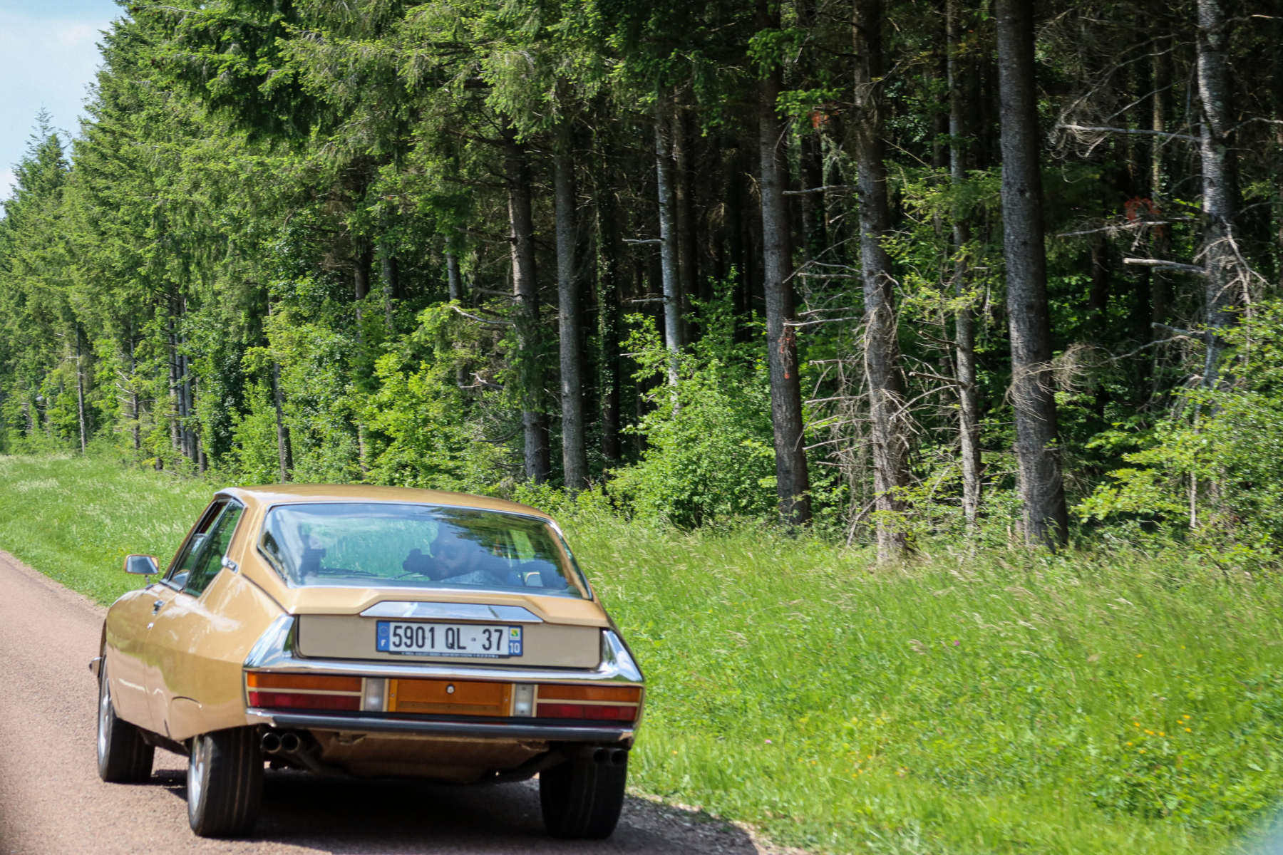 Illustration - Citroen SM2