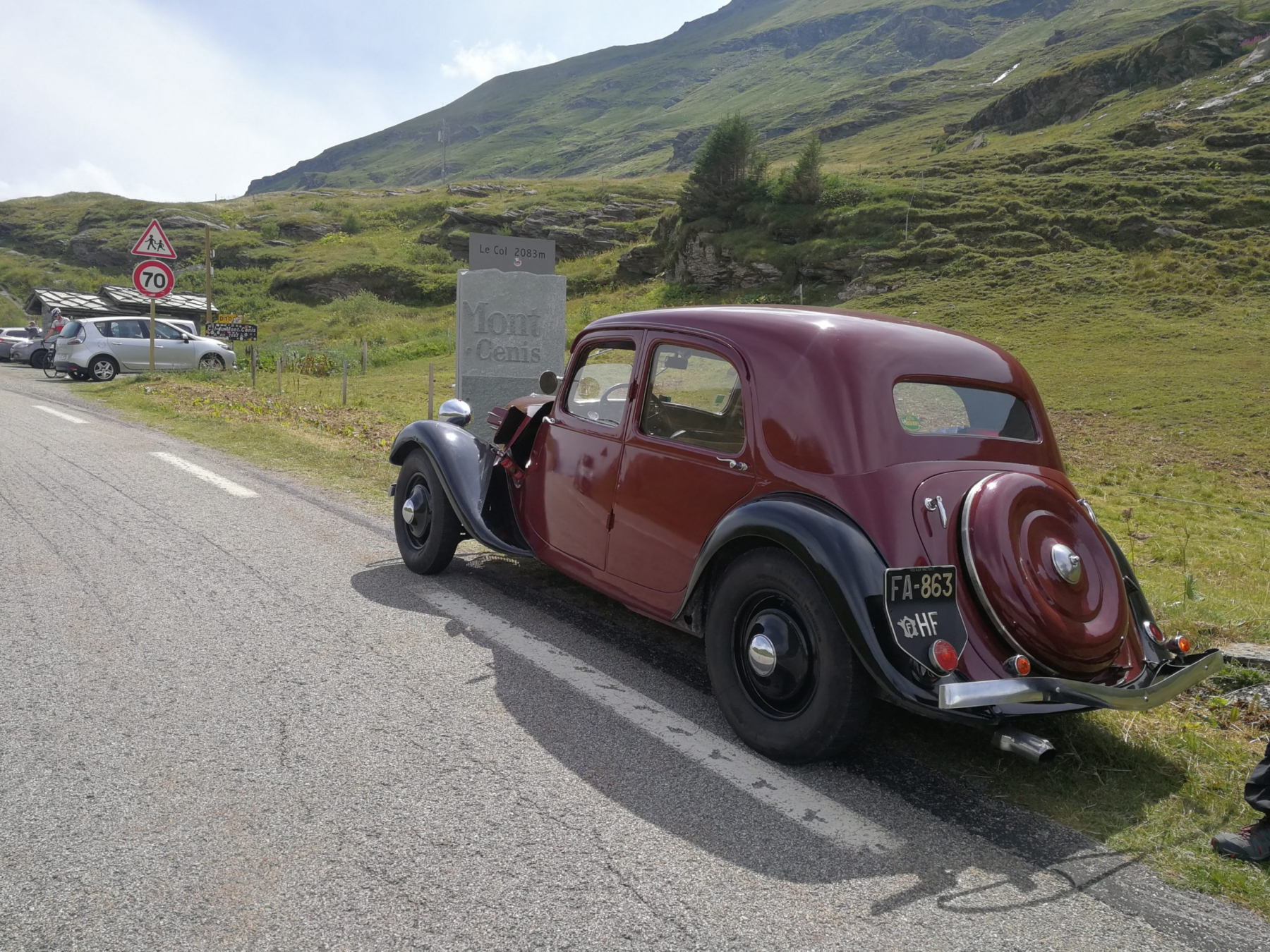 Illustration - Souvenirs d'Autos (316) En Traction, on rentre toujours à la maison !!