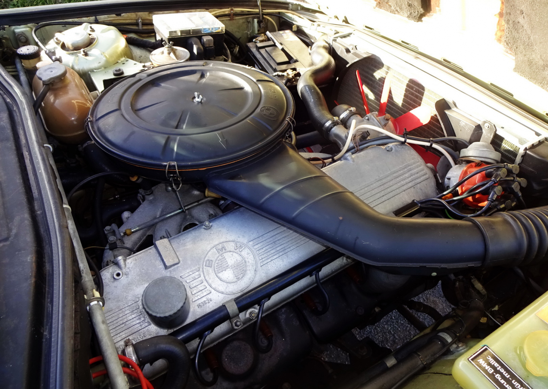 Illustration - Les Essais de Patrice BMW 728 e28 1979