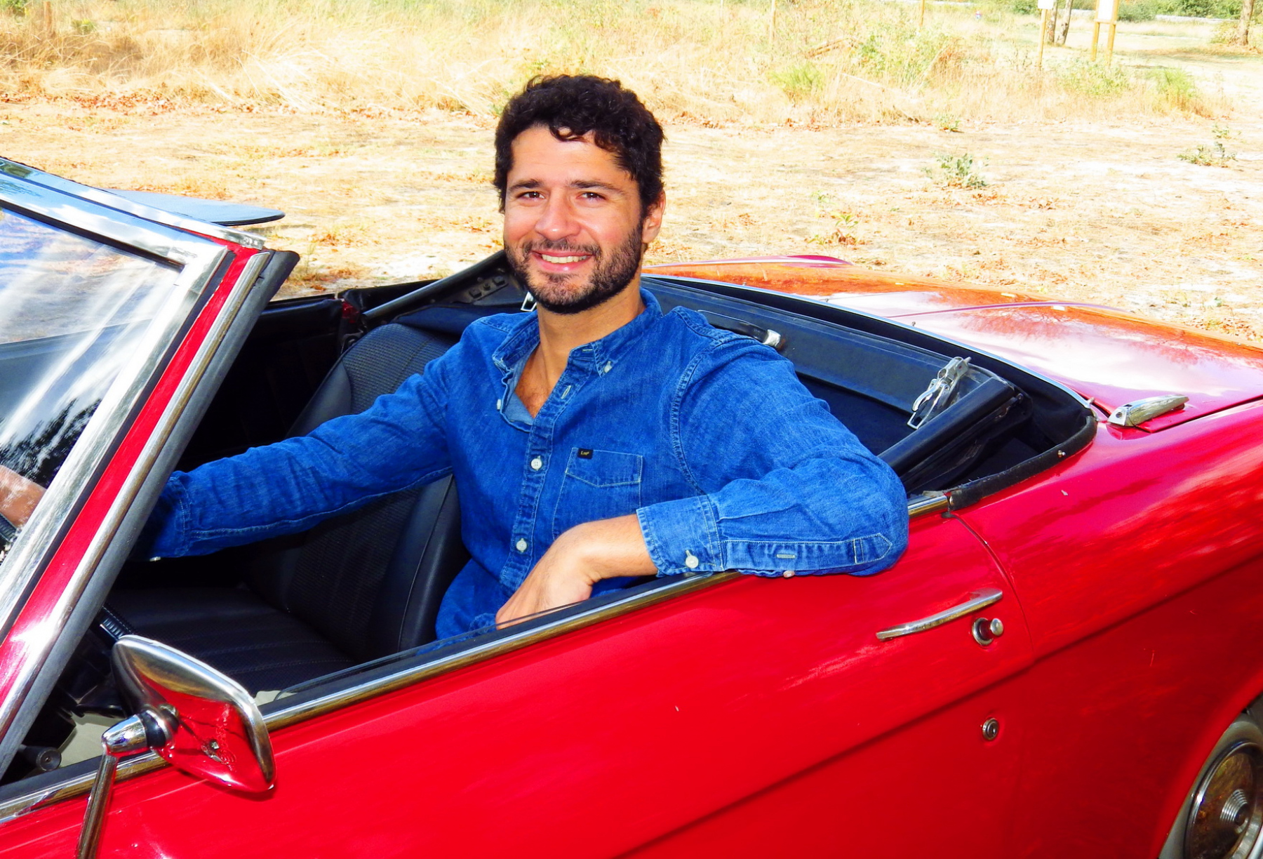 Illustration - Les Essais de Patrice Peugeot 204 Cabriolet