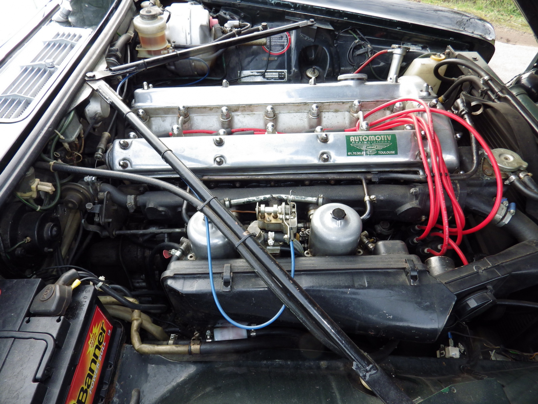 Illustration - Les Essais de Patrice Jaguar XJ6