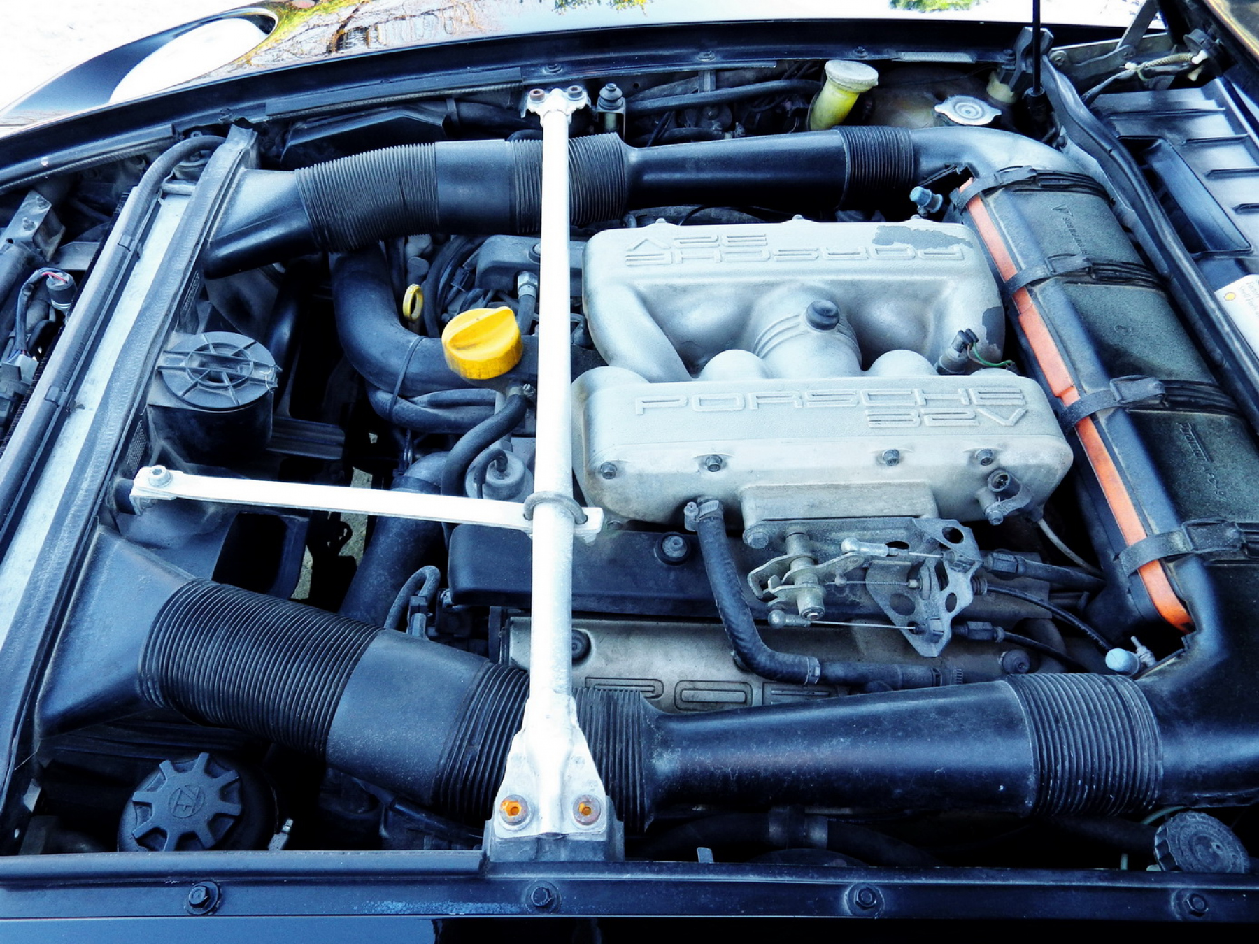 Illustration - Les Essais de Patrice Porsche 928 S4