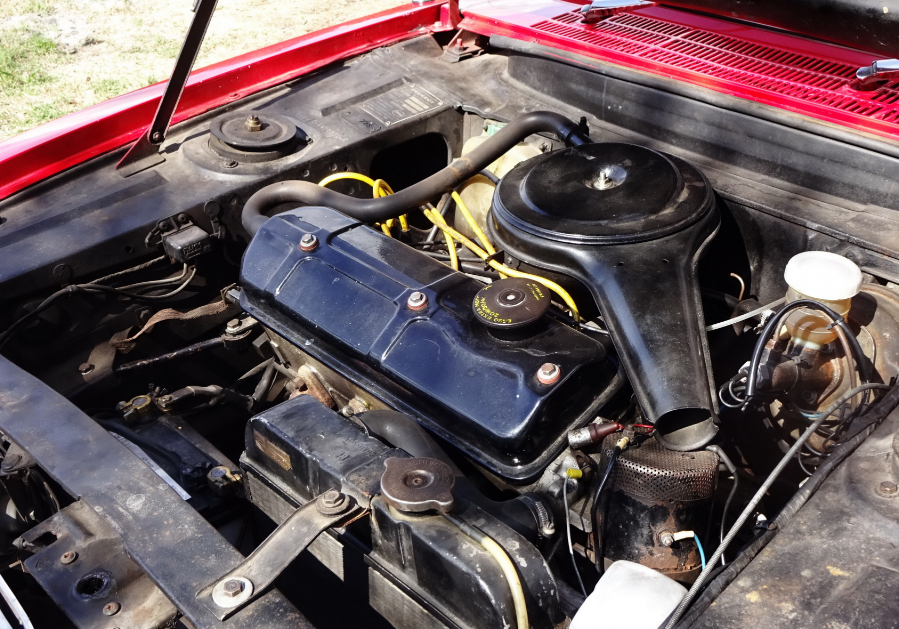 Illustration - Les Essais de Patrice Peugeot 204 Cabriolet