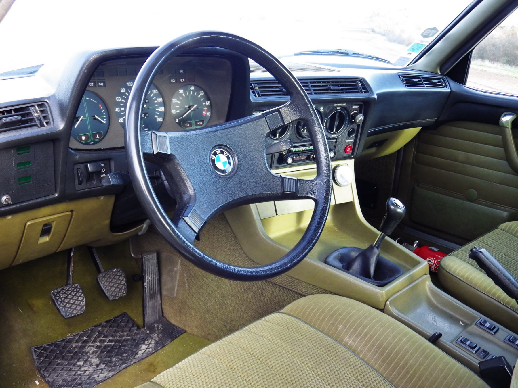 Illustration - Les Essais de Patrice BMW 728 e28 1979