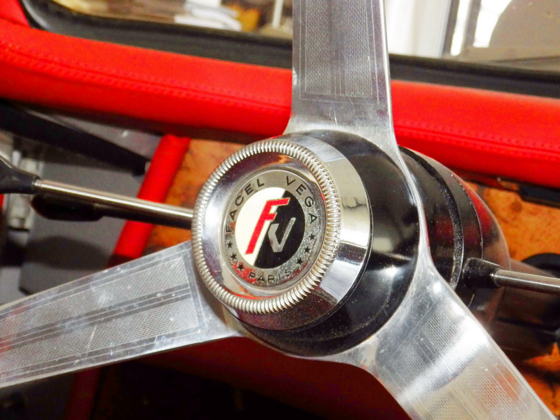 Illustration - Les Essais de Patrice Facel Vega II