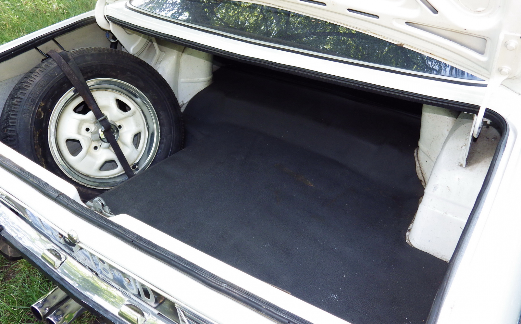 Illustration - Les Essais de Patrice Opel Commodore GS/E