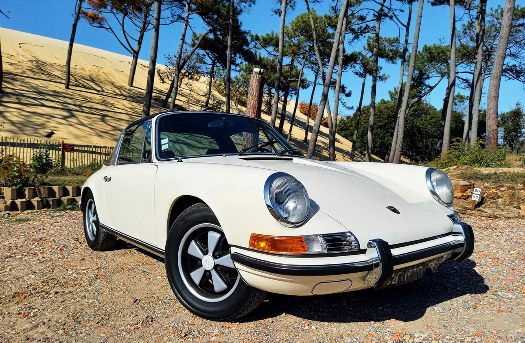 Illustration - Porsche 911 E Targa 1971