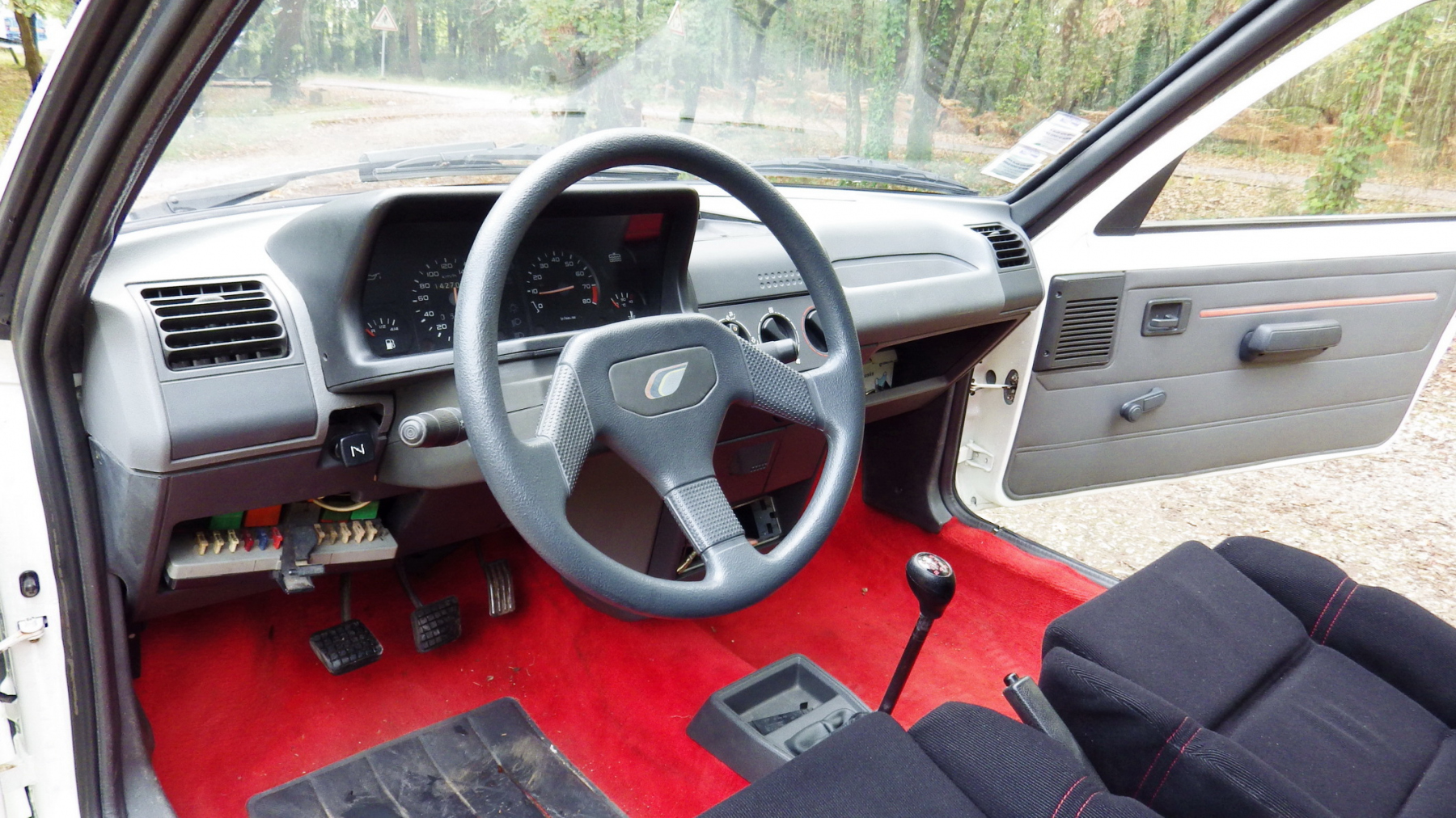 Illustration - Les Essais de Patrice Peugeot 205