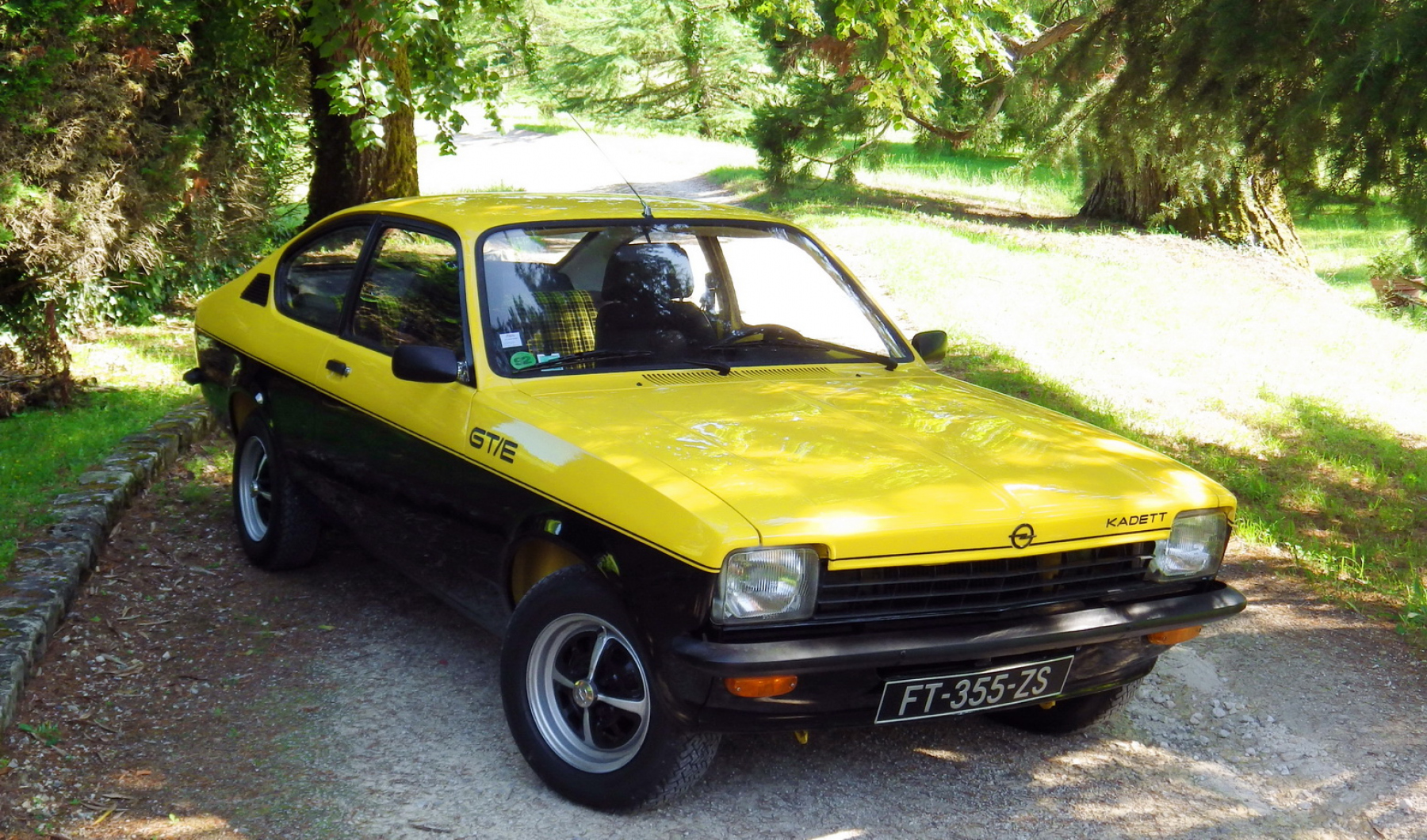 Illustration - Les Essais de Patrice Opel Kadett GT/E