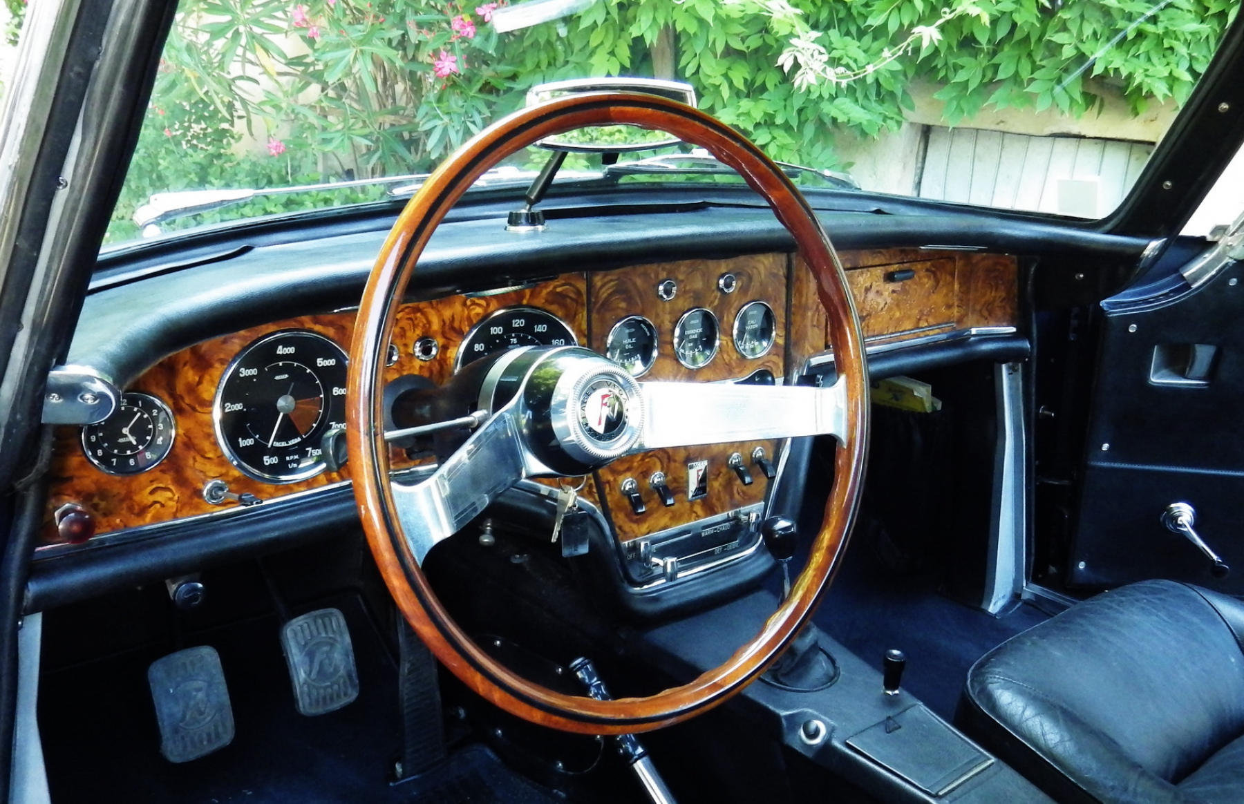 Illustration - Les Essais de Patrice Facel Vega Facellia