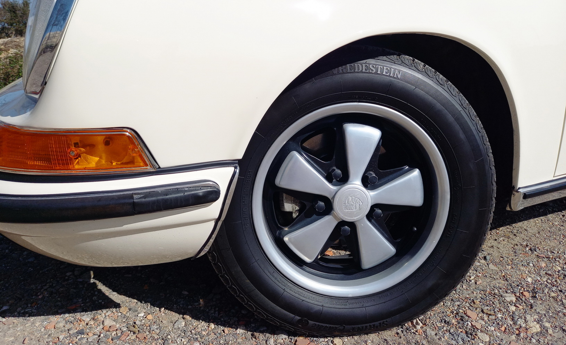 Illustration - Porsche 911 E Targa 1971