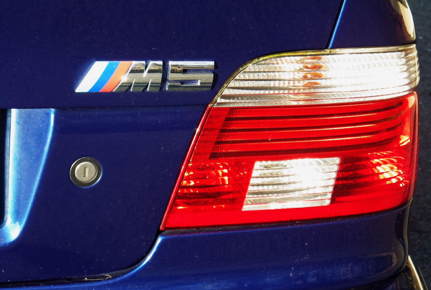 BMW M5 V8 (e39) : On n'en fera plus des comme ça !