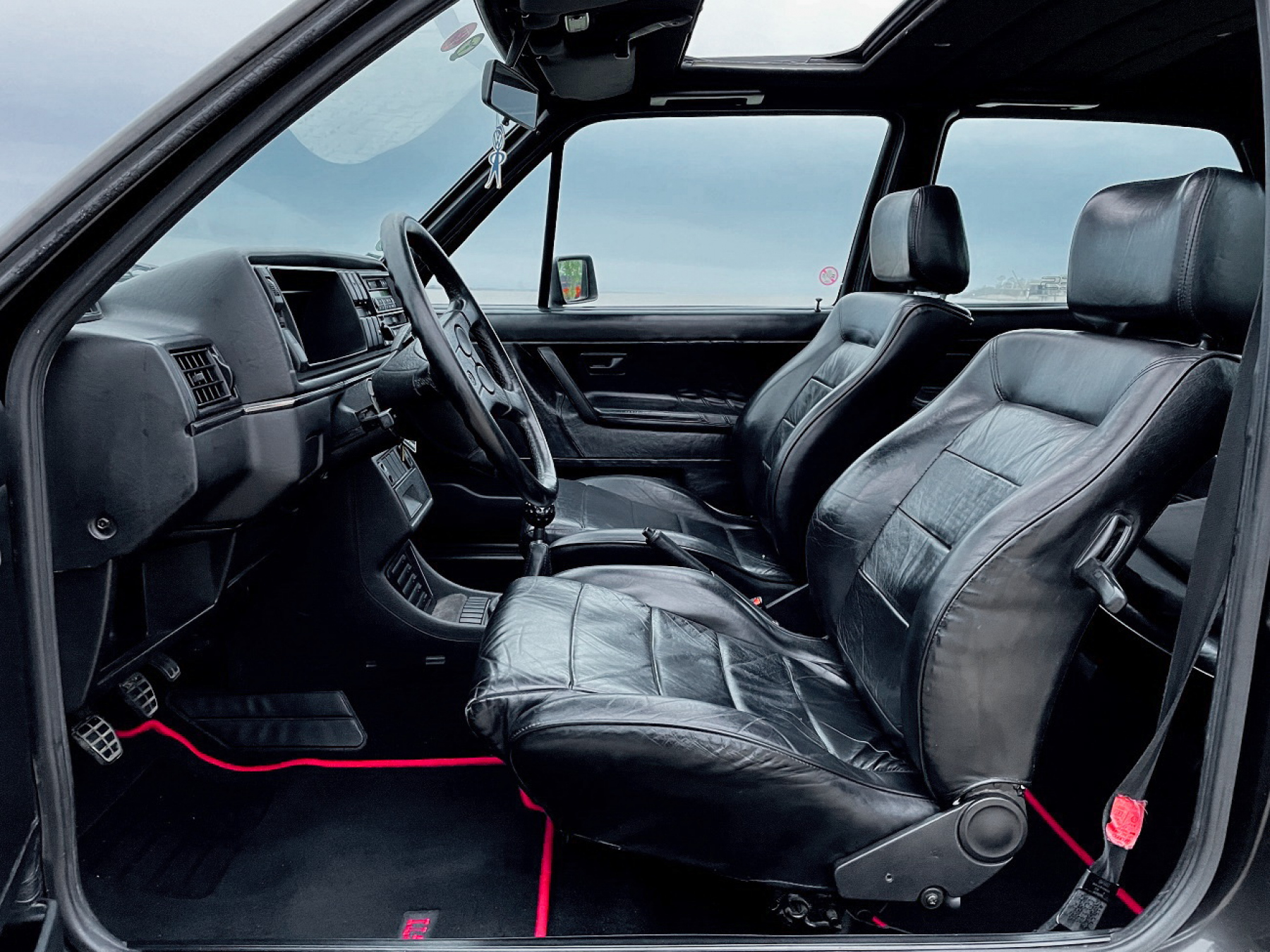 Illustration - Les Essais de Patrice Volkswagen Golf GTI 16S