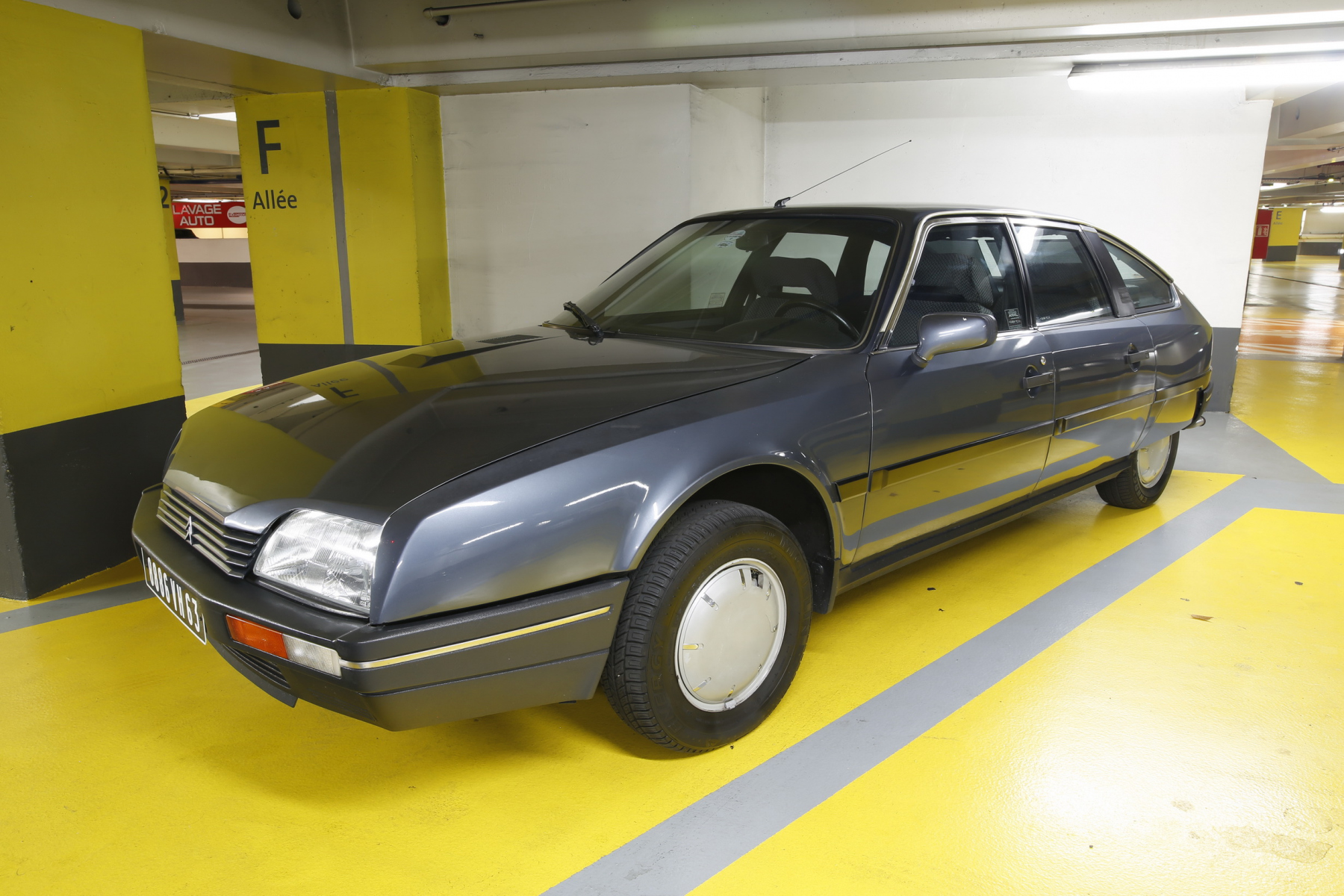 Illustration - Citroën CX 22 TRS