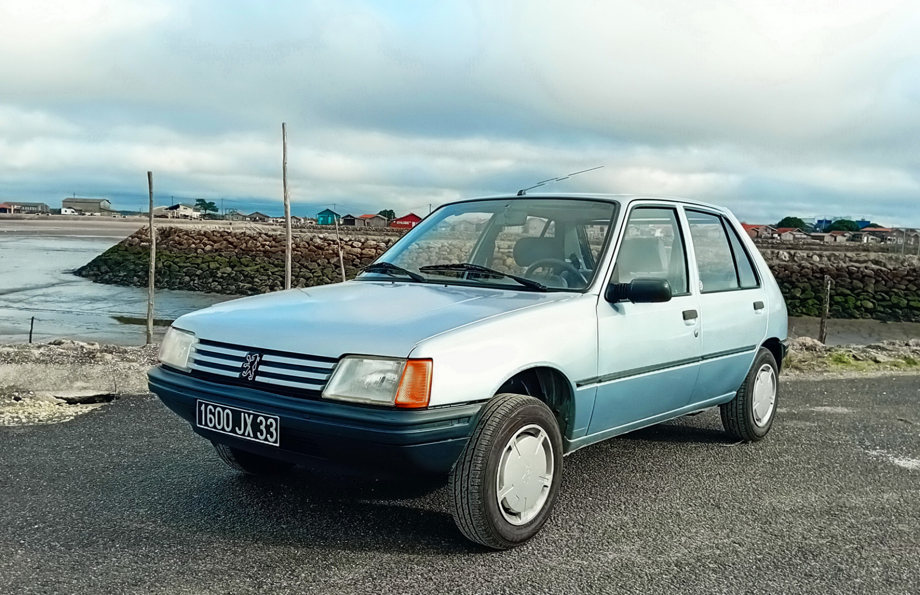 Illustration - Peugeot 205