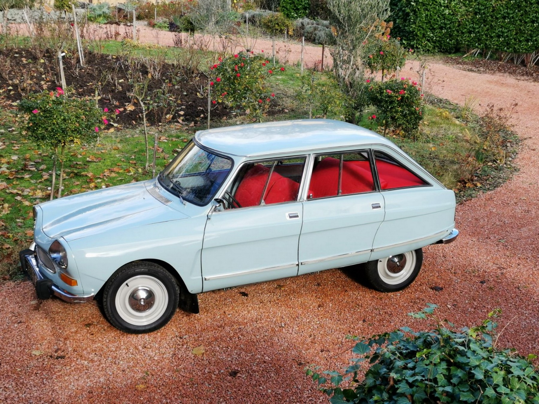 Illustration - Citroën Ami 8