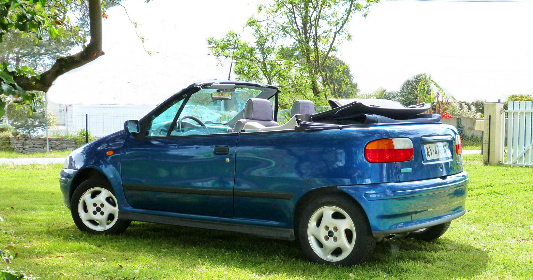 Illustration - Fiat Punto Cabriolet