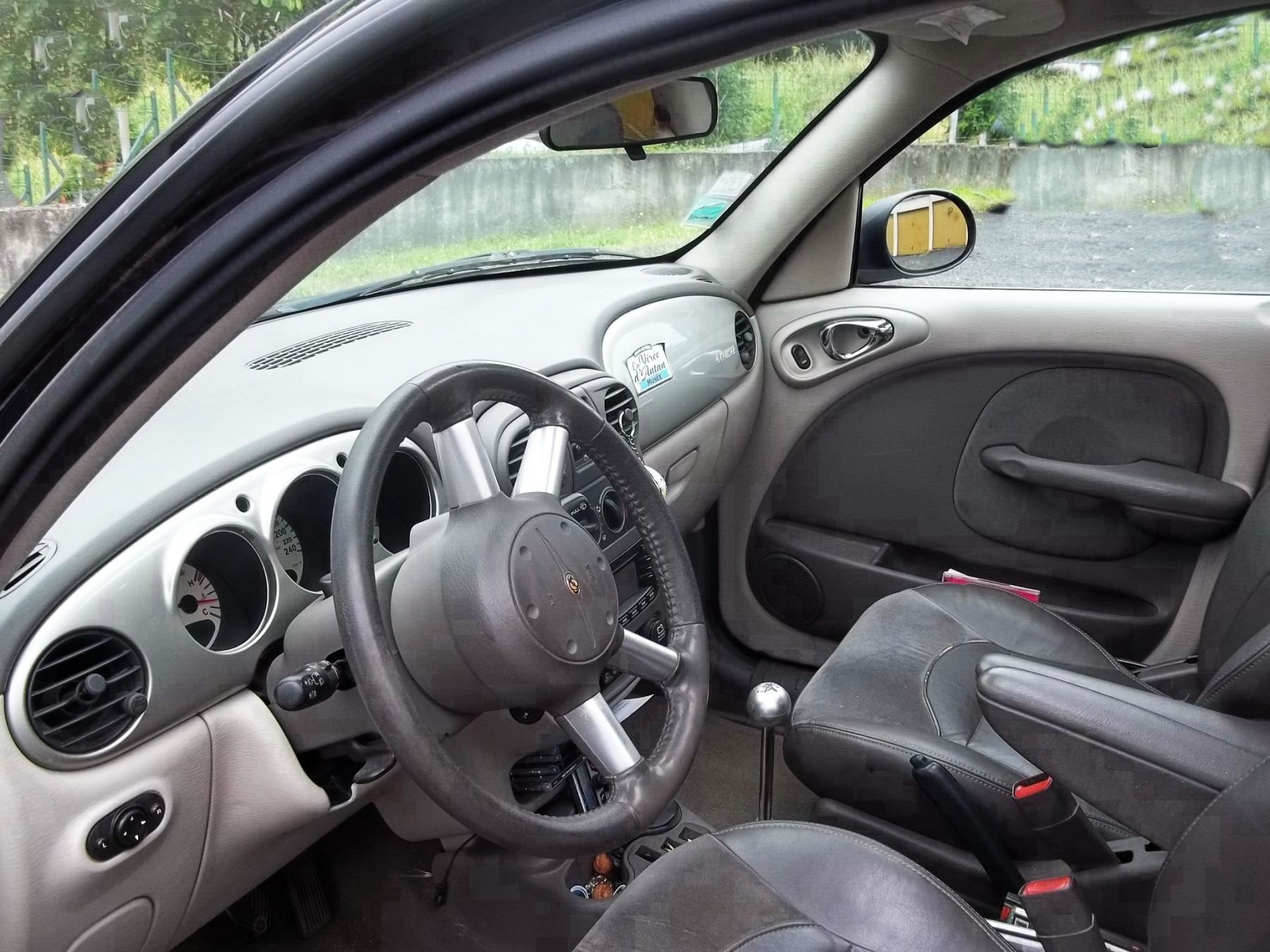 Illustration - Chrysler PT Cruiser