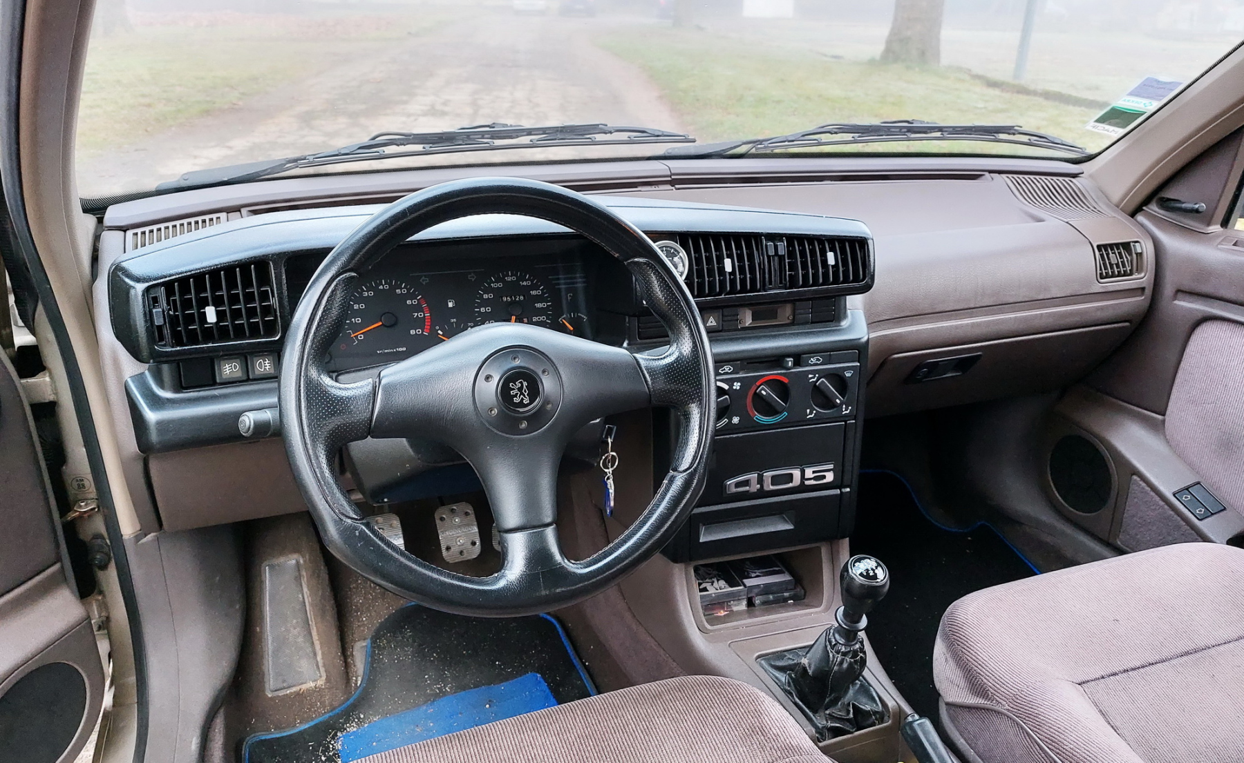 Illustration - Peugeot 405