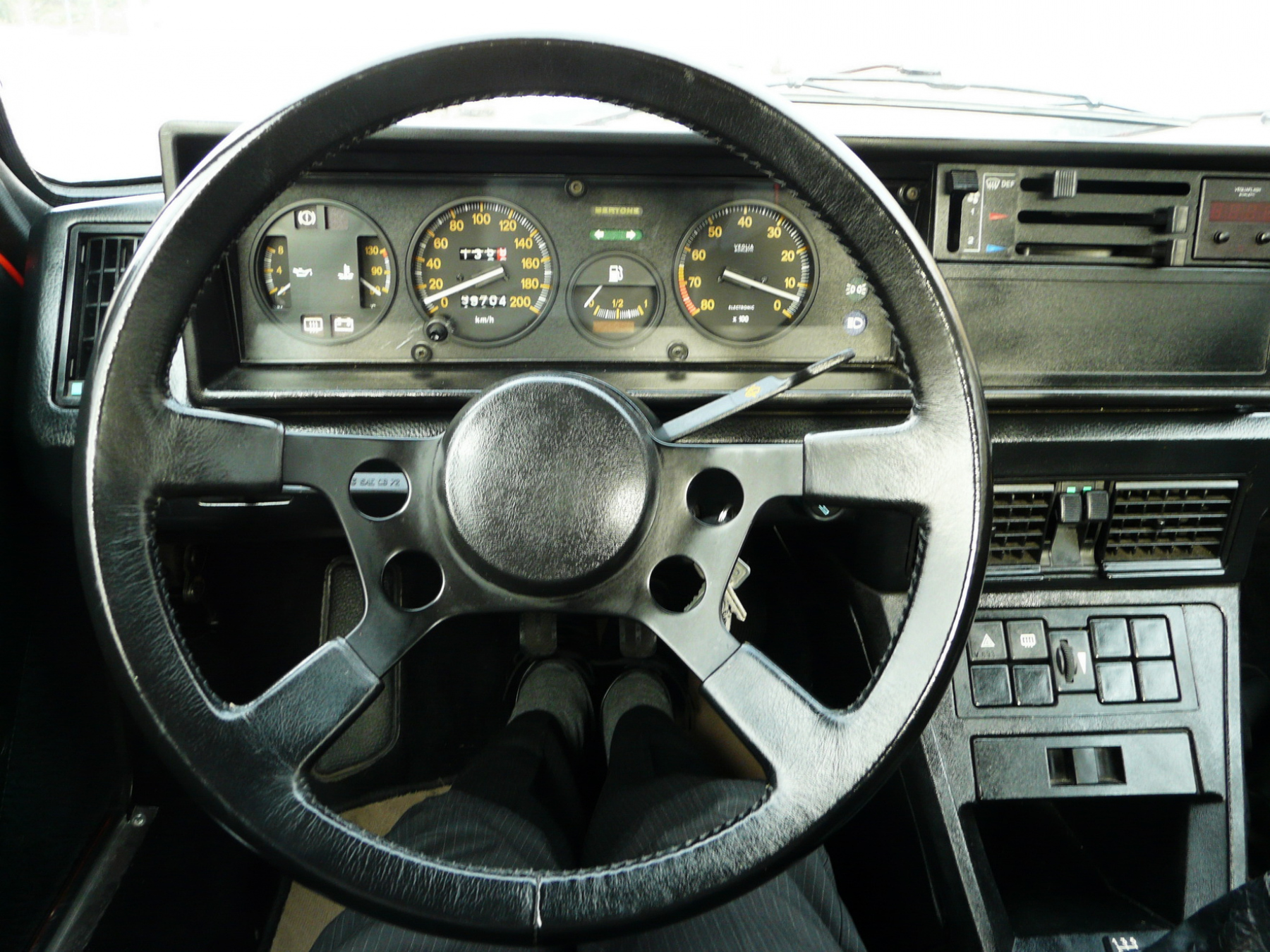 Illustration - Bertone X1/9