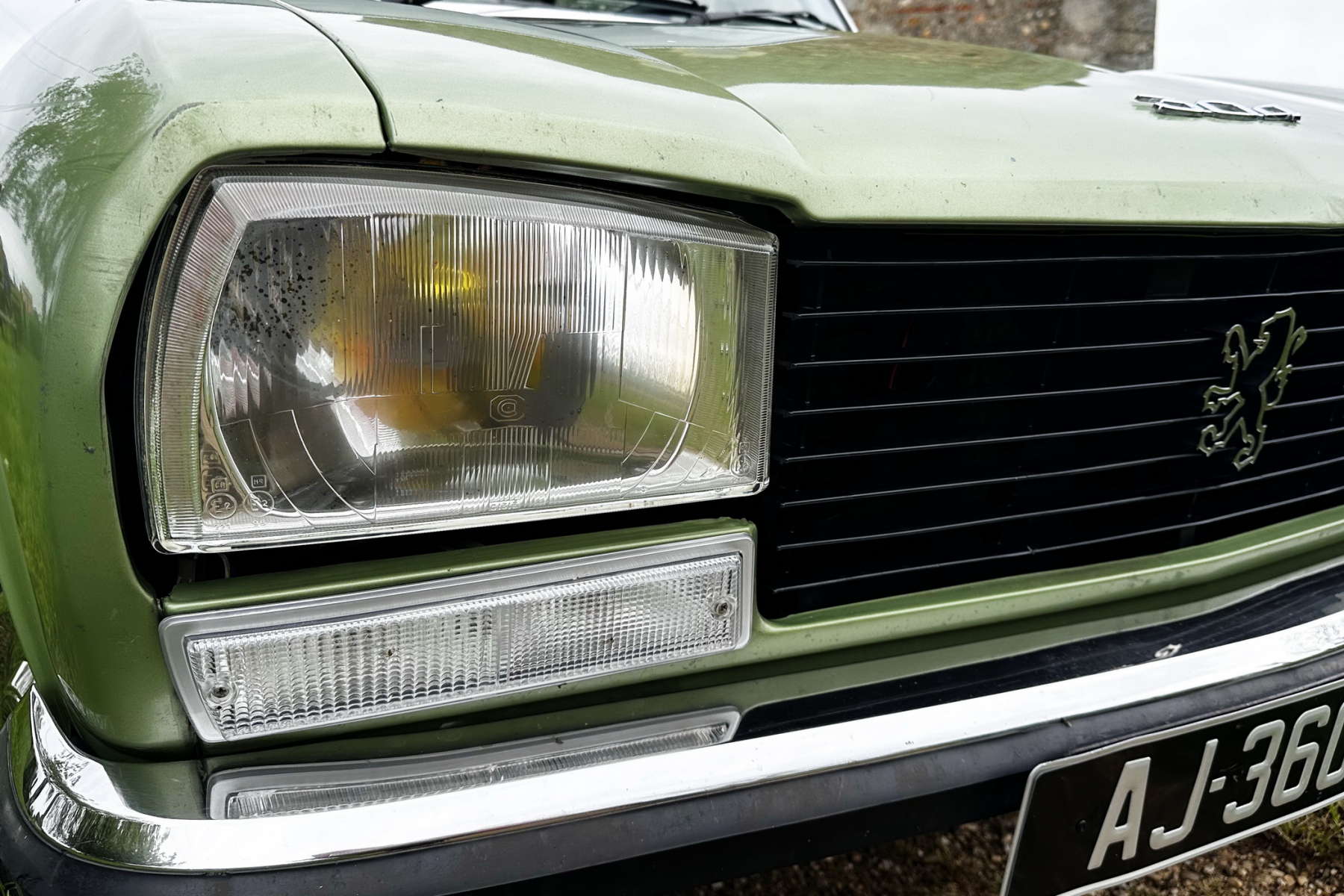 Illustration - Peugeot 304 SLS