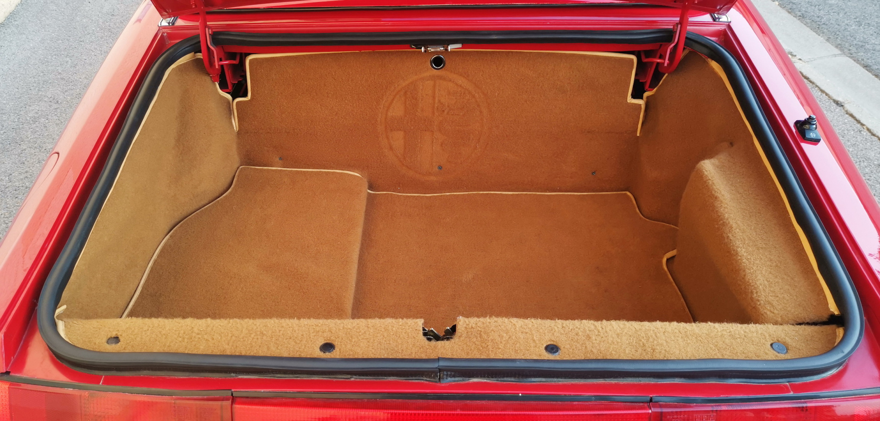 Illustration - Alfa Romeo Spider 2.0