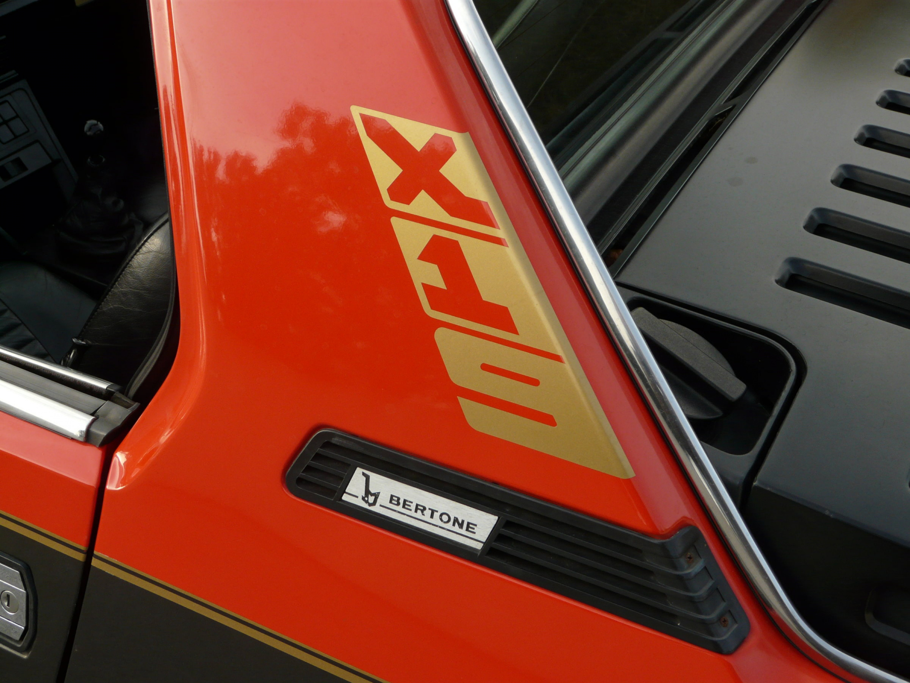 Illustration - Bertone X1/9