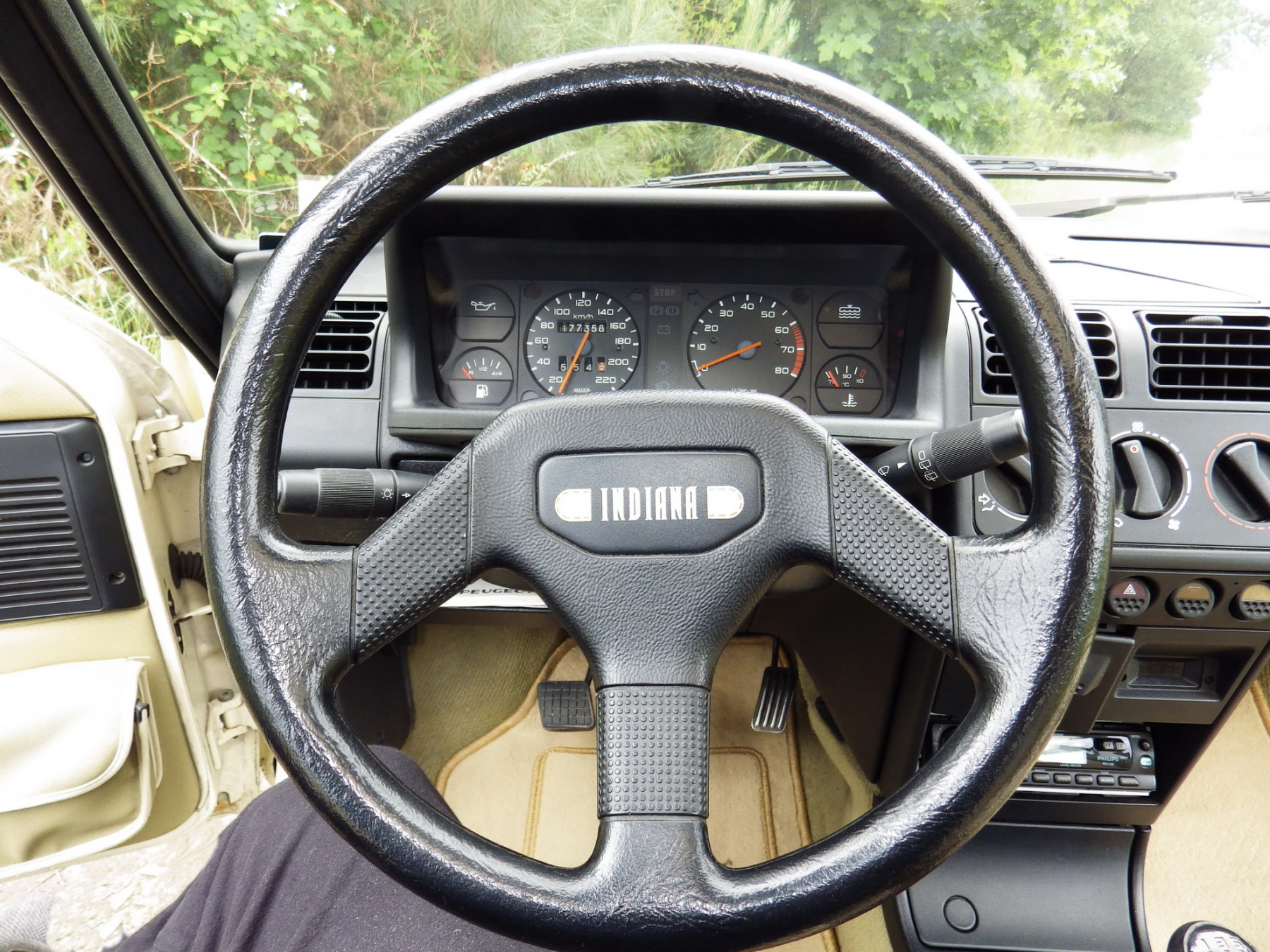 Illustration - Peugeot 205 Indiana