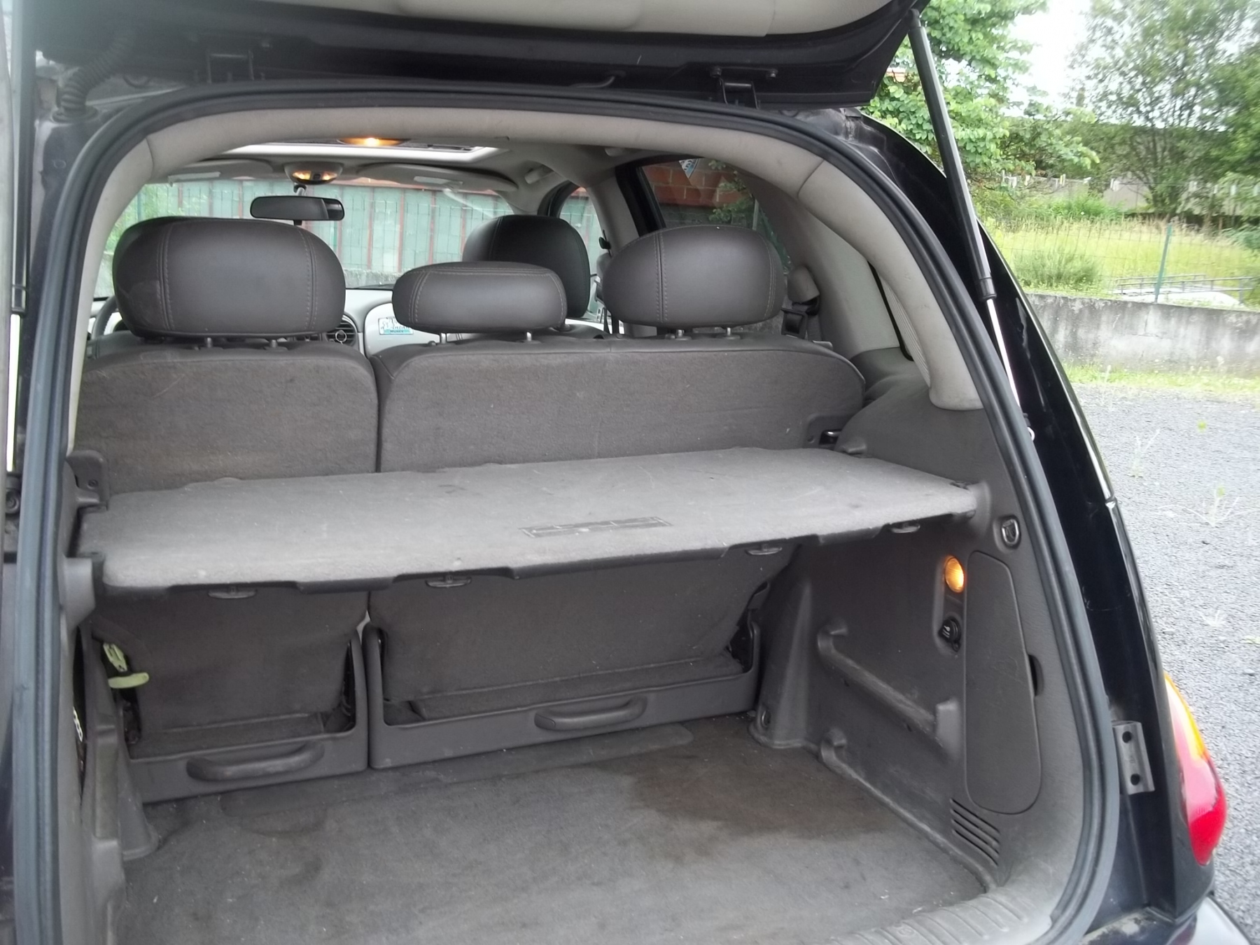 Illustration - Chrysler PT Cruiser