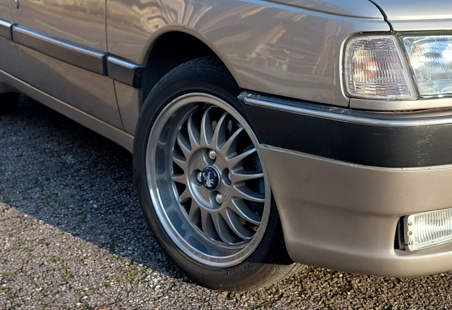 Illustration - Peugeot 405