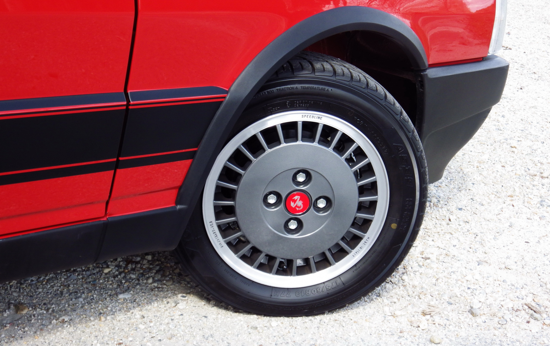 Illustration - Fiat Uno Turbo i.e