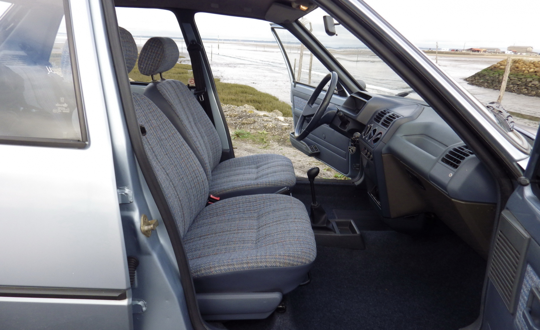 Illustration - Peugeot 205