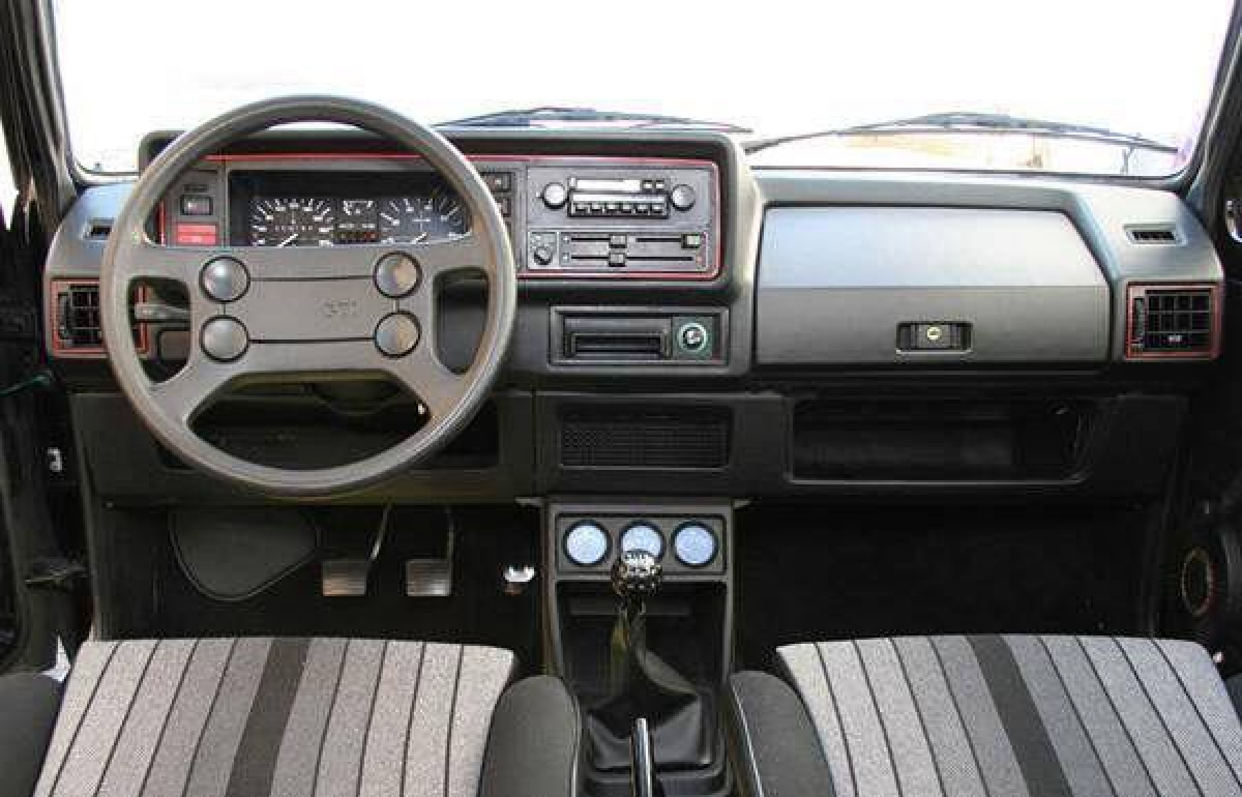 Illustration - Volkswagen Golf GTi