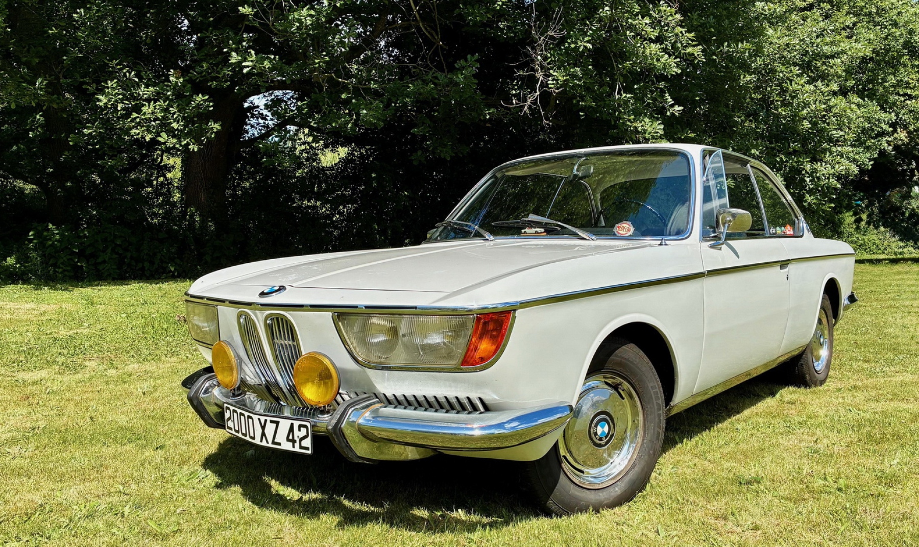 Illustration - BMW 2000 CS