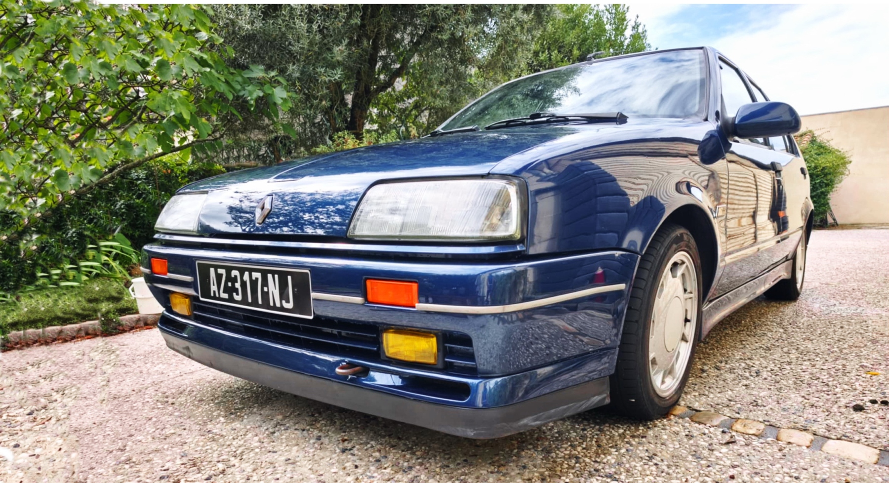 Illustration - Renault 19 16S