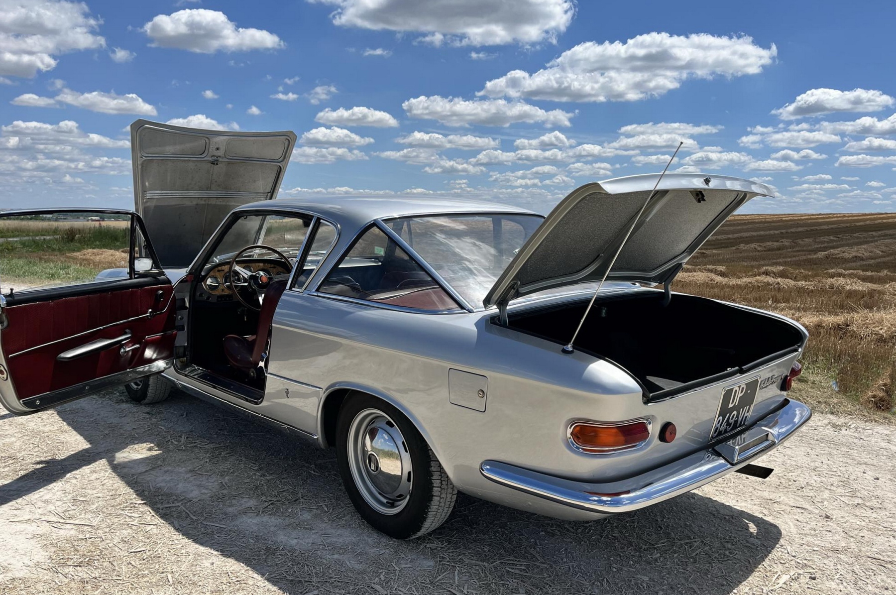 Illustration - Fiat 2300 S