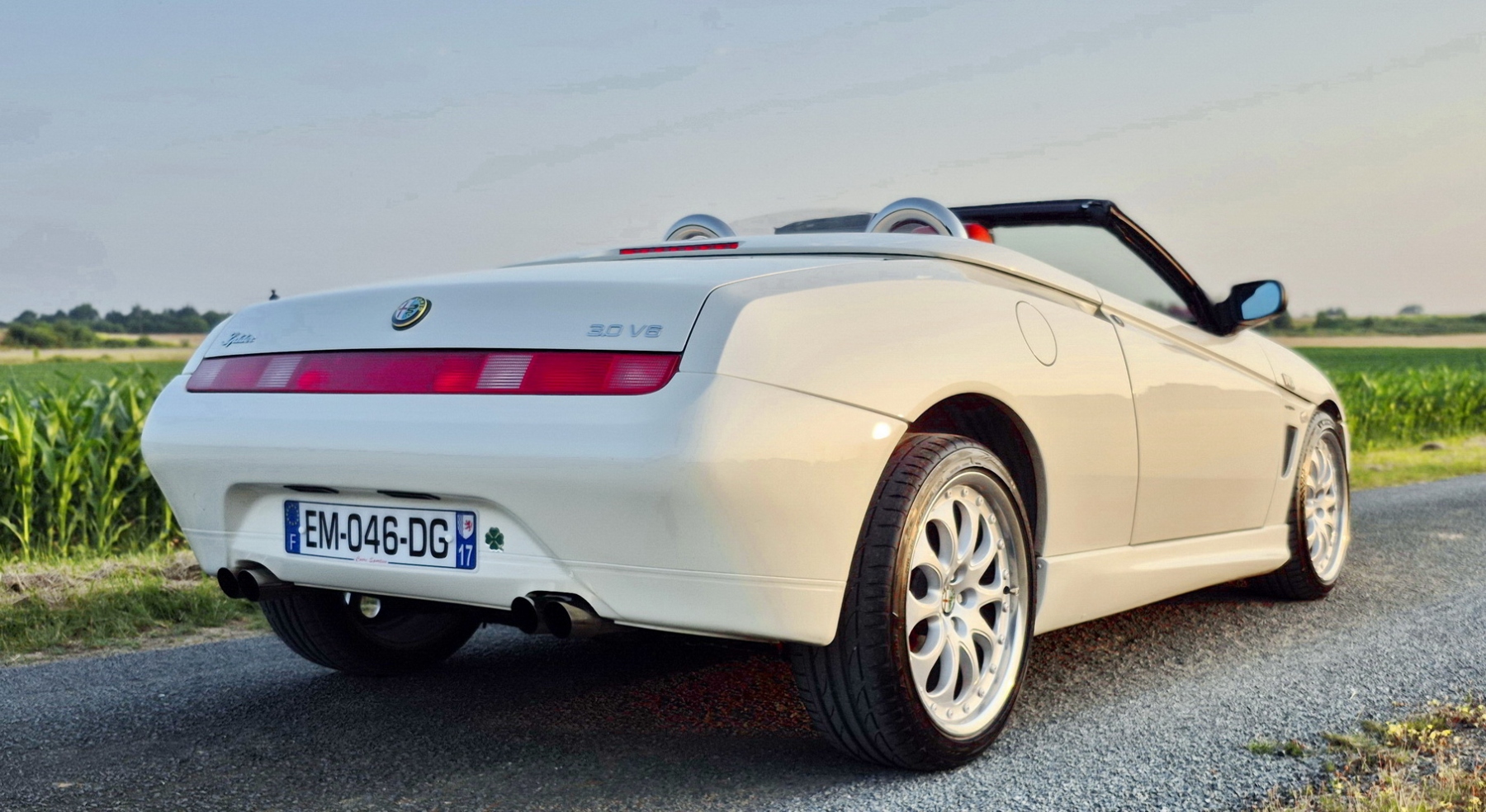 Illustration - Alfa Romeo Spider 3.0 V6